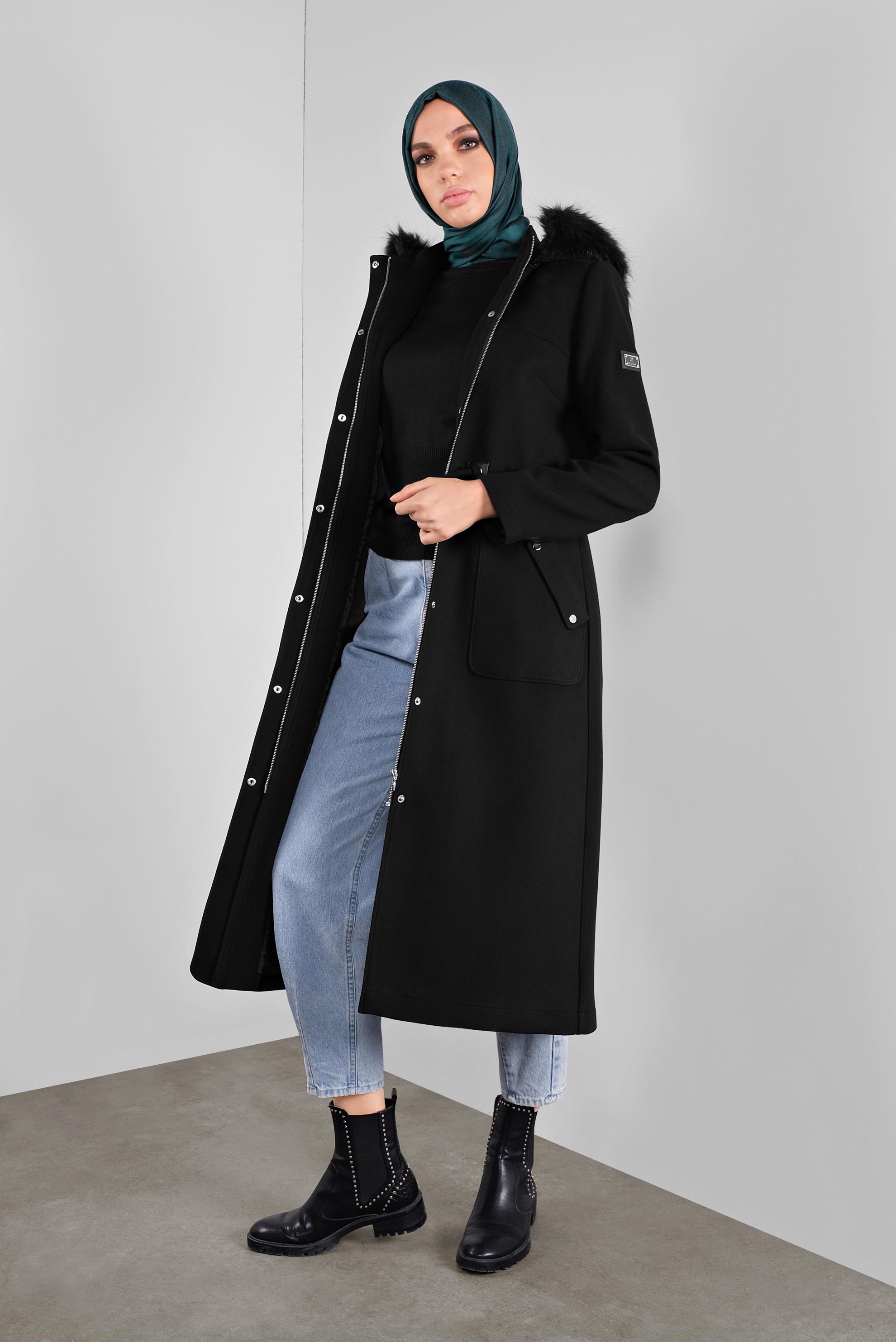 Tesettür giyim SİYAH KAPÜŞONLU KABAN 90113 