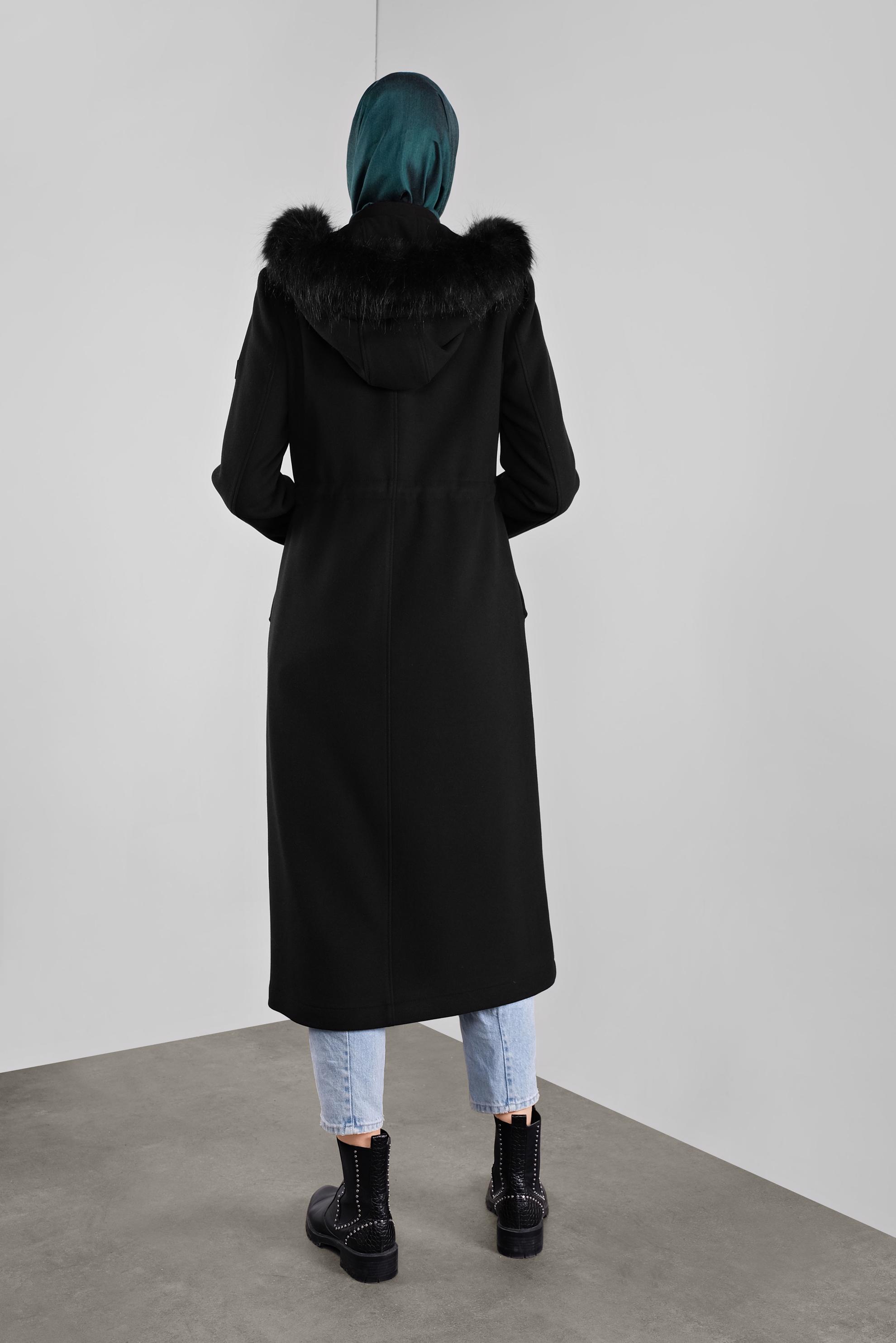 Tesettür giyim SİYAH KAPÜŞONLU KABAN 90113 