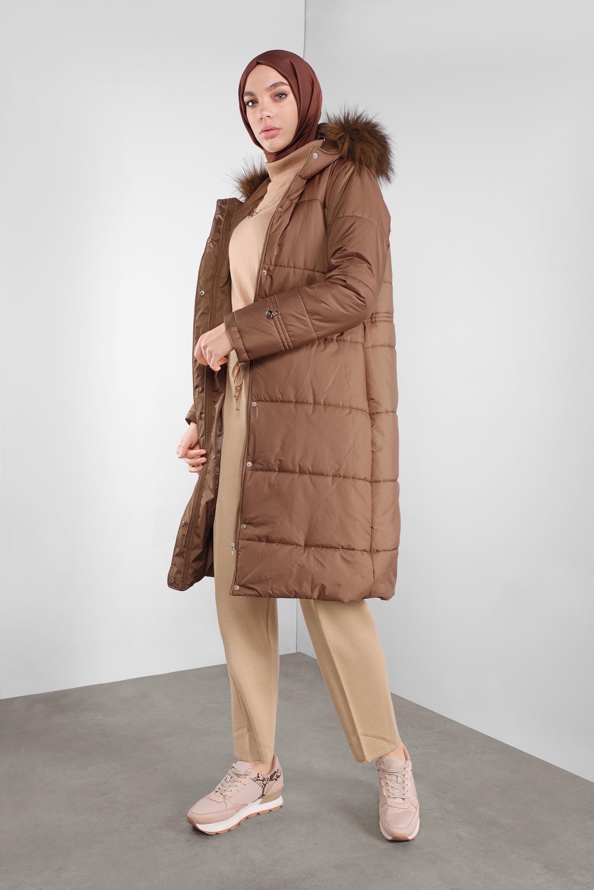 Tesettür giyim TABA KAPÜŞONLU ŞİŞME KABAN 90114