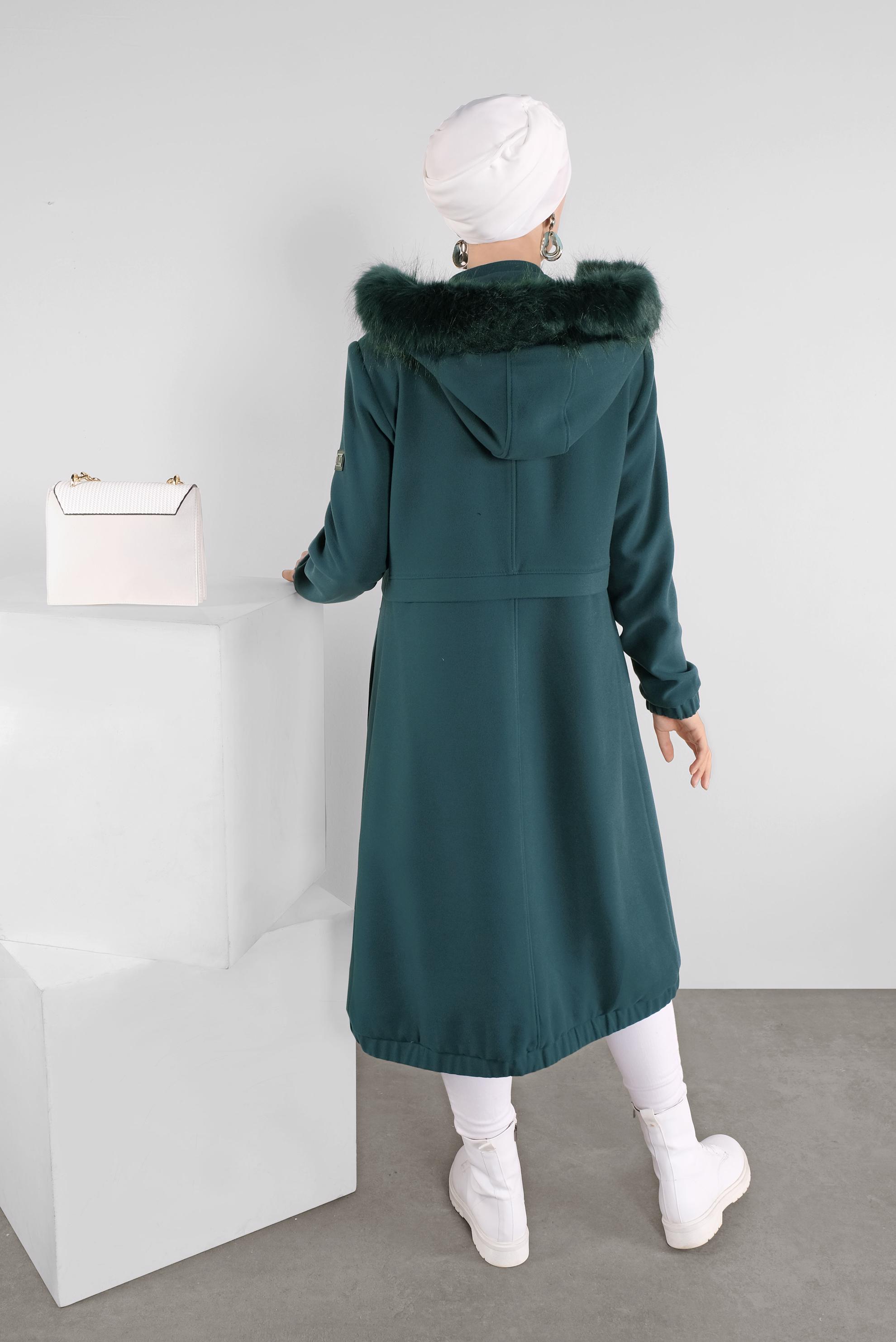 Tesettür giyim MAVİ KAPÜŞONU KÜRKLÜ KABAN 90115  