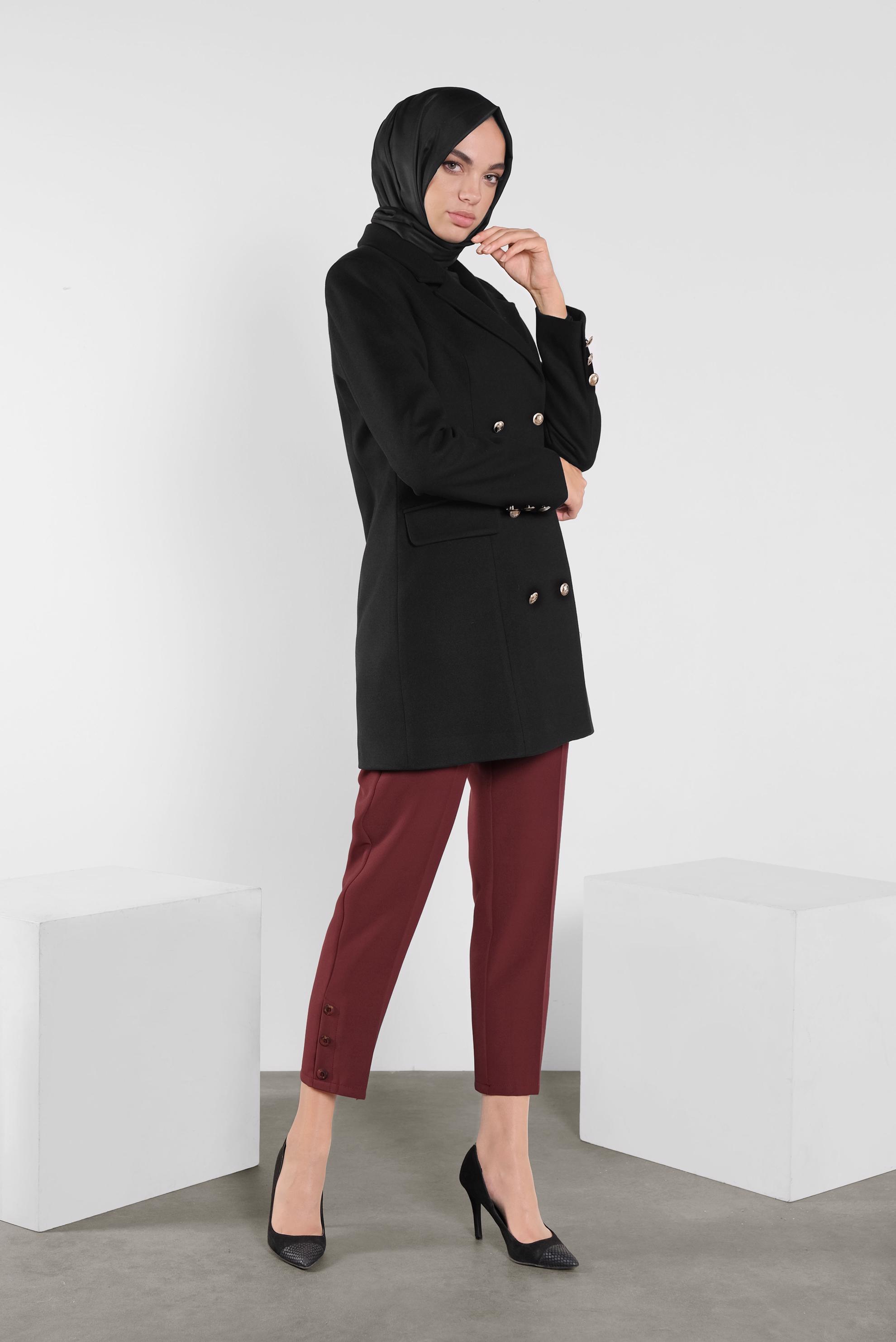 Tesettür giyim SİYAH KLASİK DÜĞMELİ KABAN 90119
