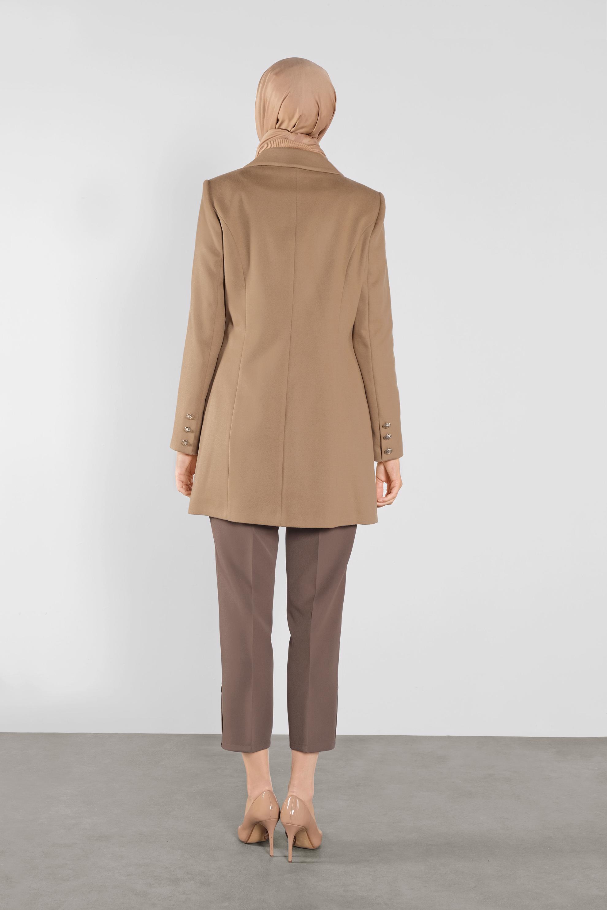 Tesettür giyim KAHVE KLASİK DÜĞMELİ KABAN 90119