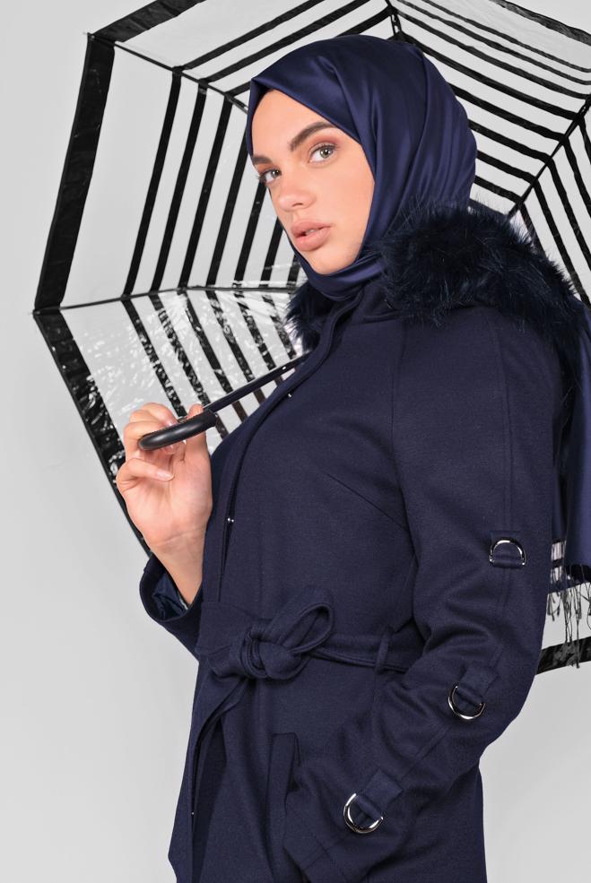 Vêtements hijab  CABAN À CAPUCHE EN EFFET FOURRURE AVEC CEINTURE90122  - ALVİNA