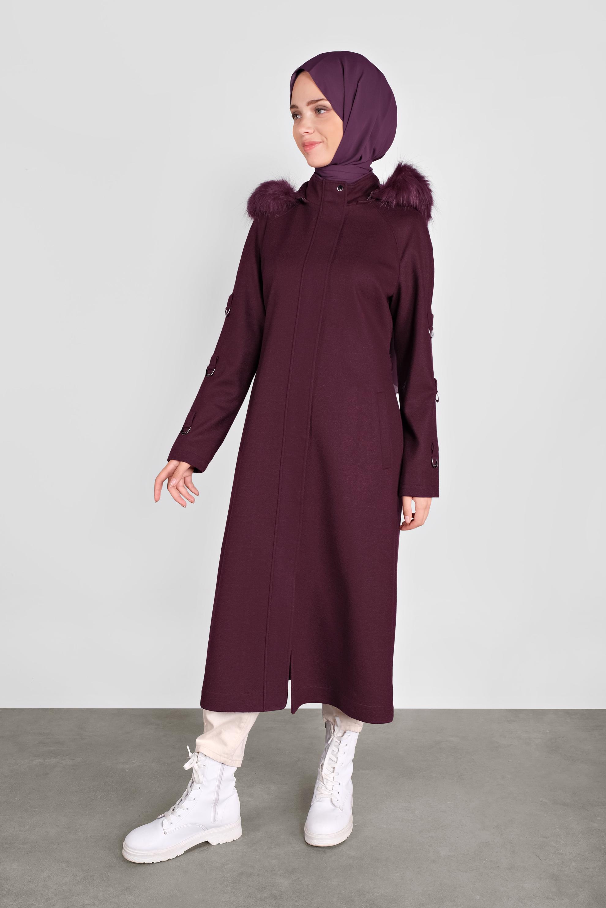 Tesettür giyim MÜRDÜM BELİ KUŞAKLI KÜRK DETAYLI  KABAN 90122 