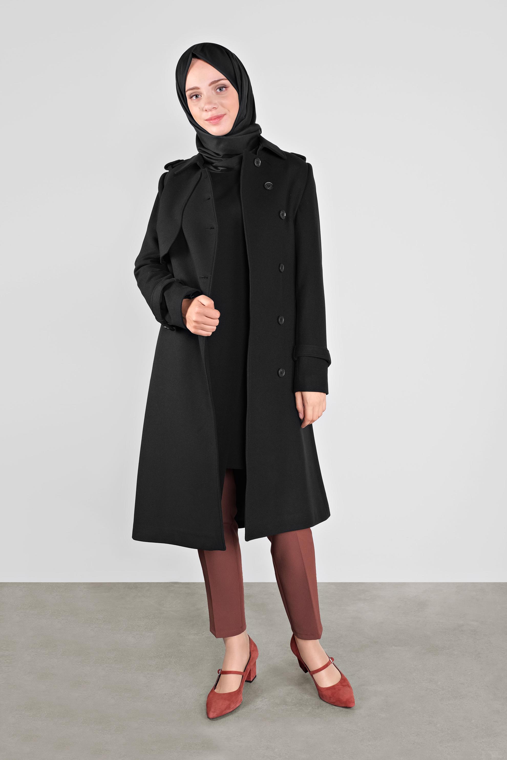 Tesettür giyim SİYAH DÜĞMELİ KAŞE KABAN 90125	