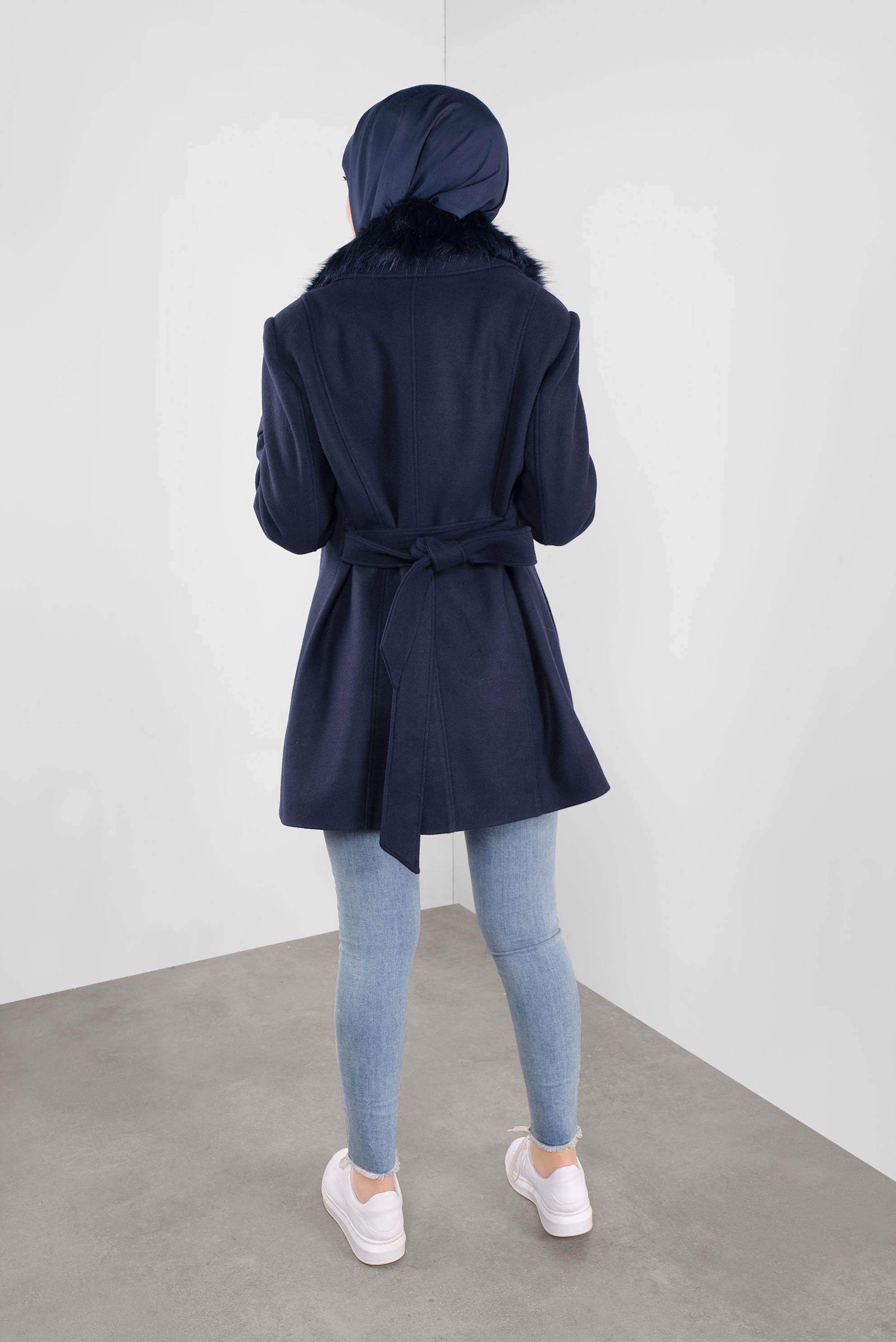 Vêtements hijab BLEU MARINE CABAN EN LAINE À COL EN EFFET FOURRURE 90130 