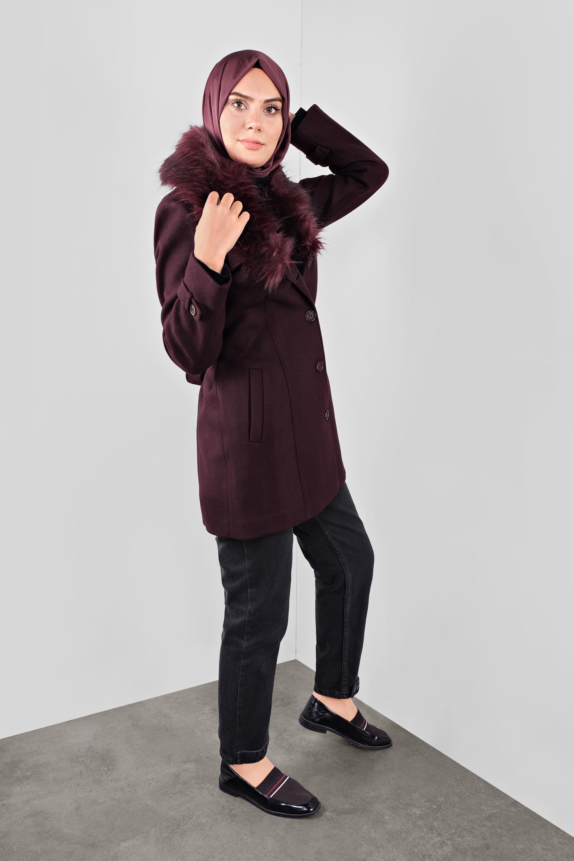 Vêtements hijab PRUNE CABAN EN LAINE À COL EN EFFET FOURRURE 90130 