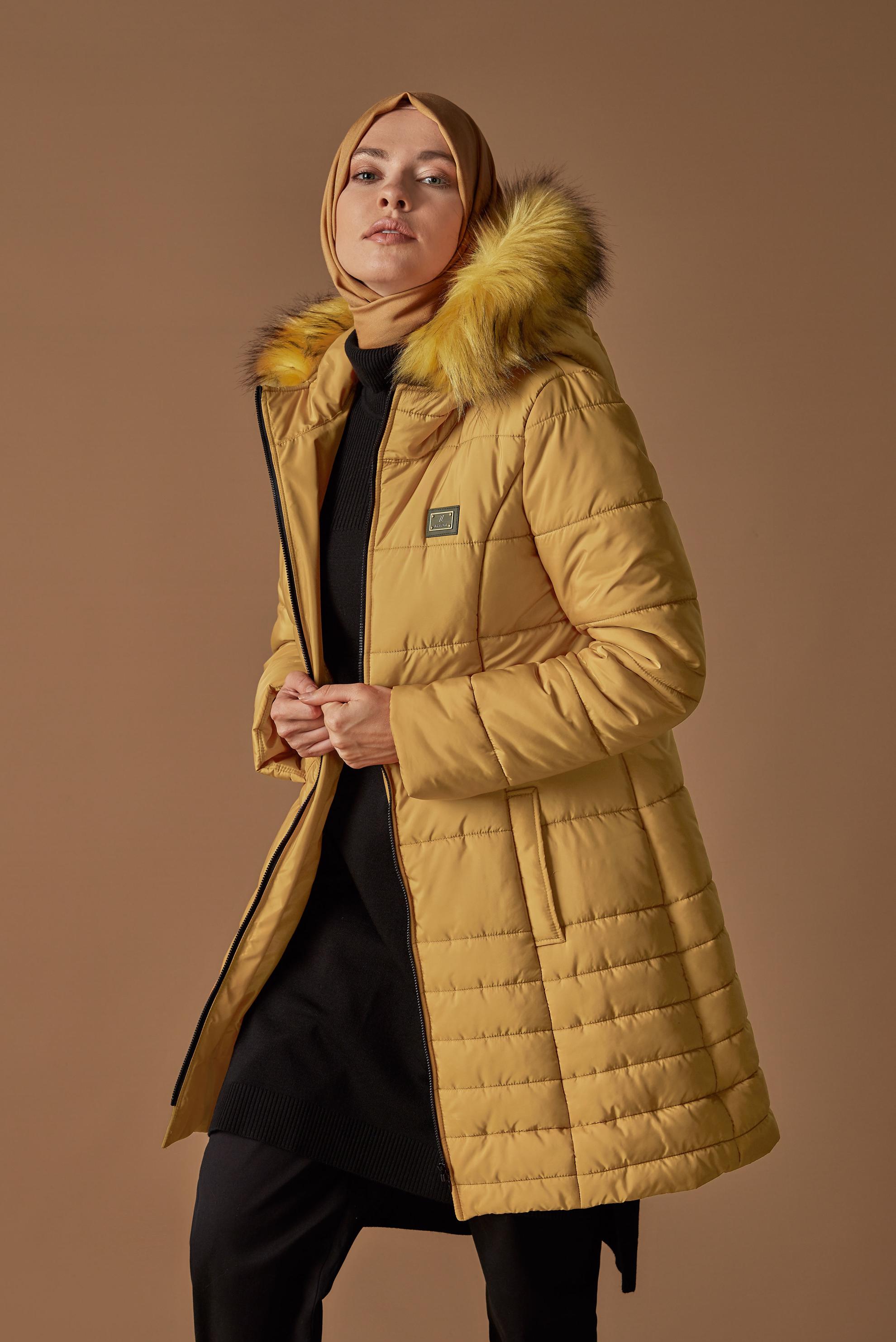 Vêtements hijab JAUNE CABAN RÉMBOURRÉ À CAPUCHE EN EFFET FOURRURE 90132 