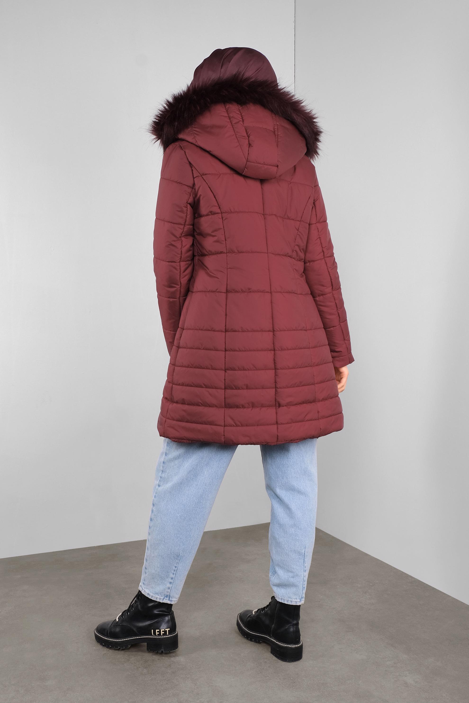 Tesettür giyim BORDO KAPÜŞONU KÜRKLÜ ŞİŞME KABAN 90132 