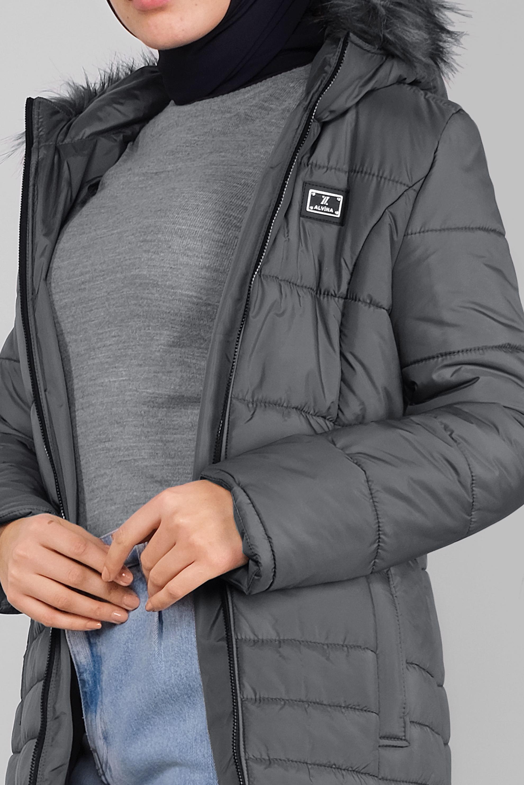 Tesettür giyim GRİ KAPÜŞONU KÜRKLÜ ŞİŞME KABAN 90132 