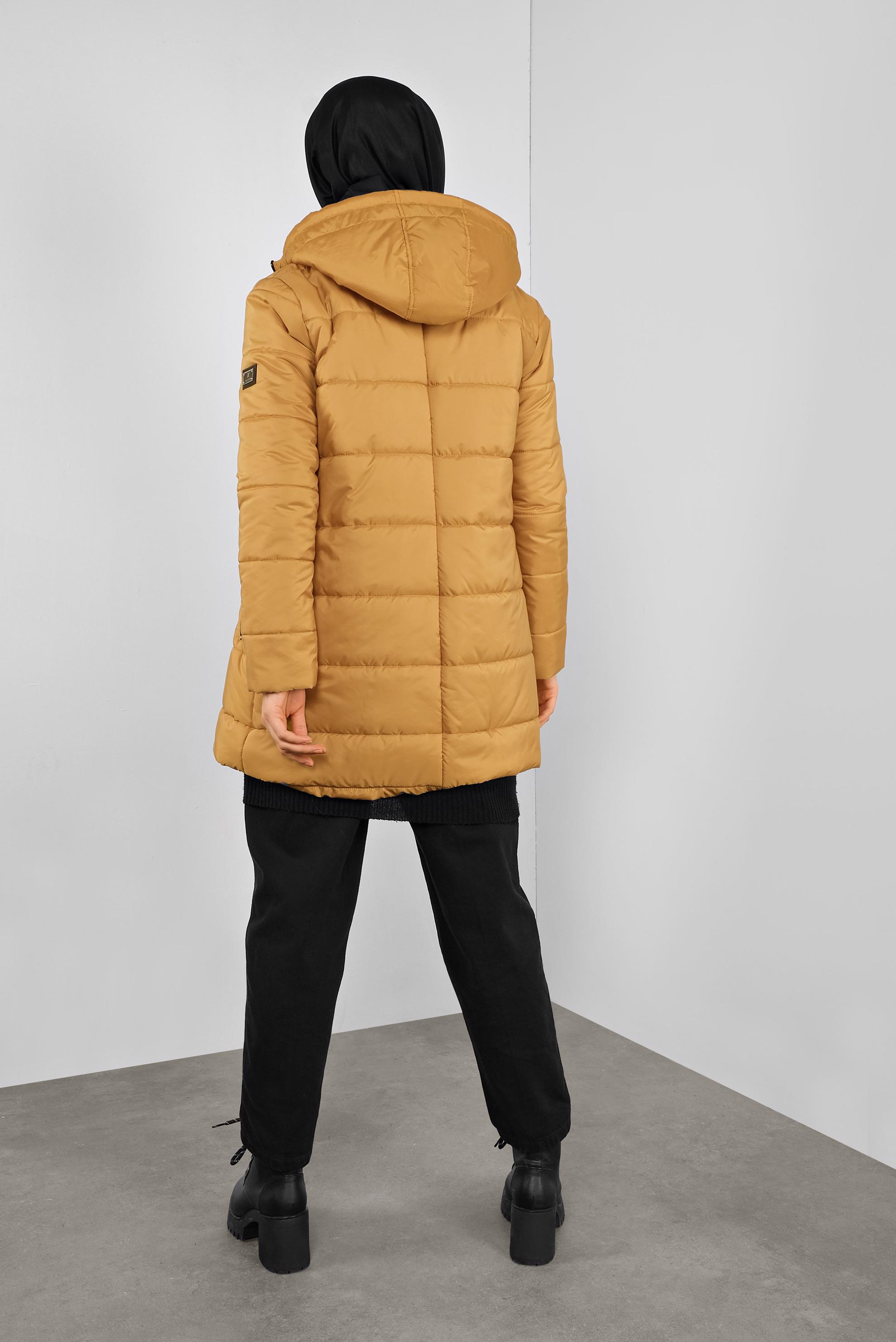 Tesettür giyim SARI KAPÜŞONLU ŞİŞME KABAN 90134