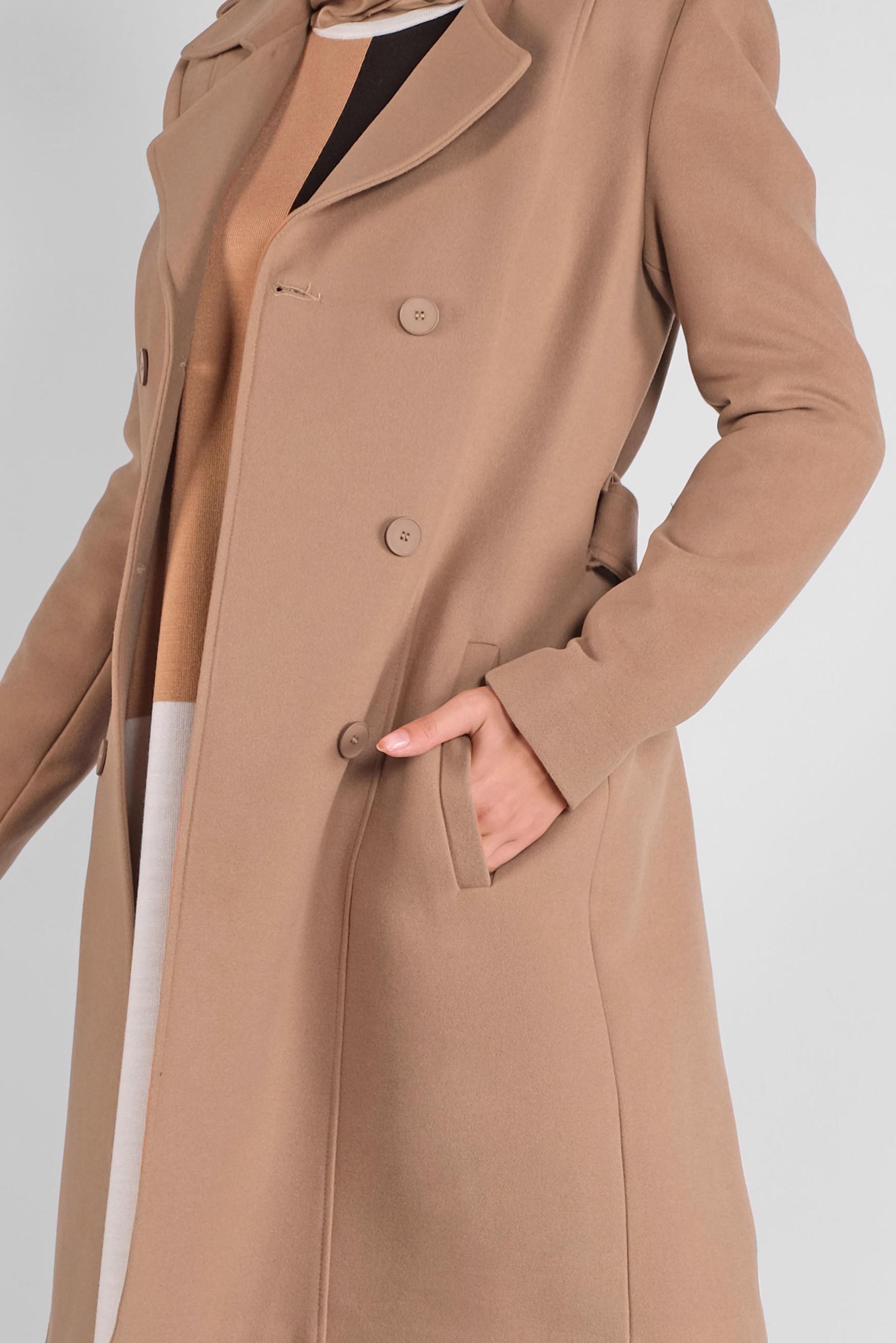 Tesettür giyim BEJ DÜĞMELİ KLASİK KABAN 90136