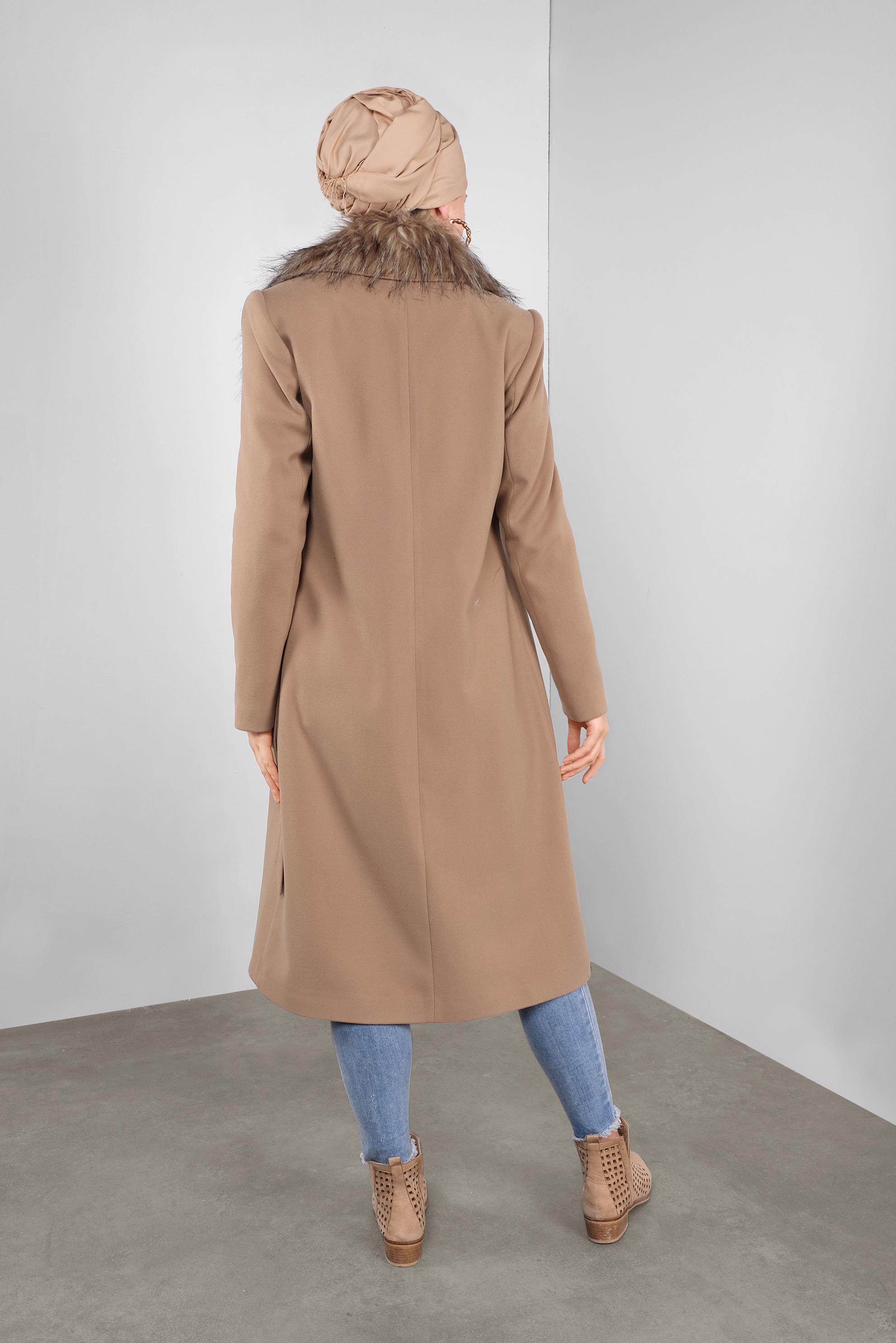 Tesettür giyim TABA YAKASI KÜRKLÜ TOKALI KABAN 90140 