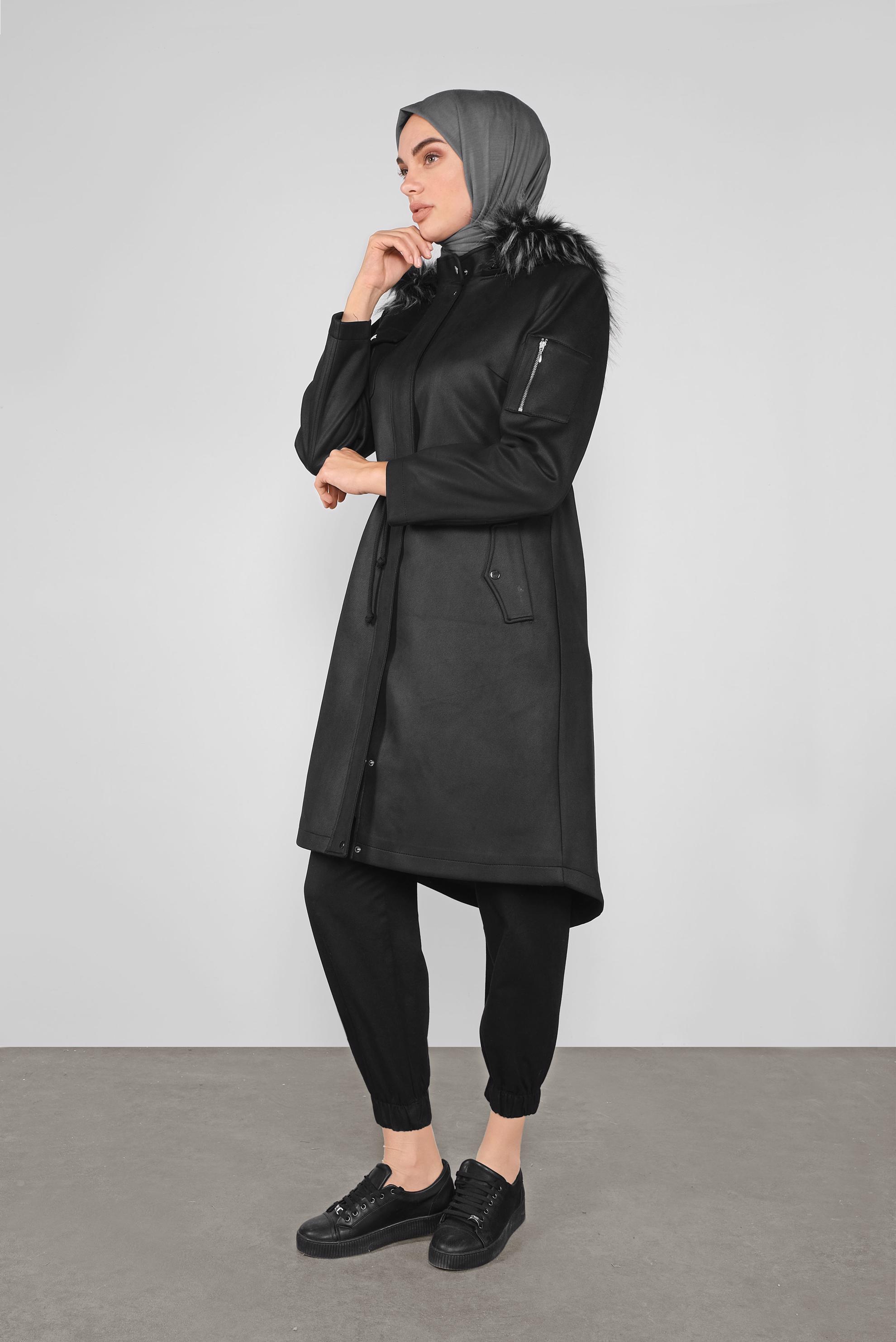 Tesettür giyim SİYAH KÜRKLÜ KAPÜŞONLU KABAN 90144 