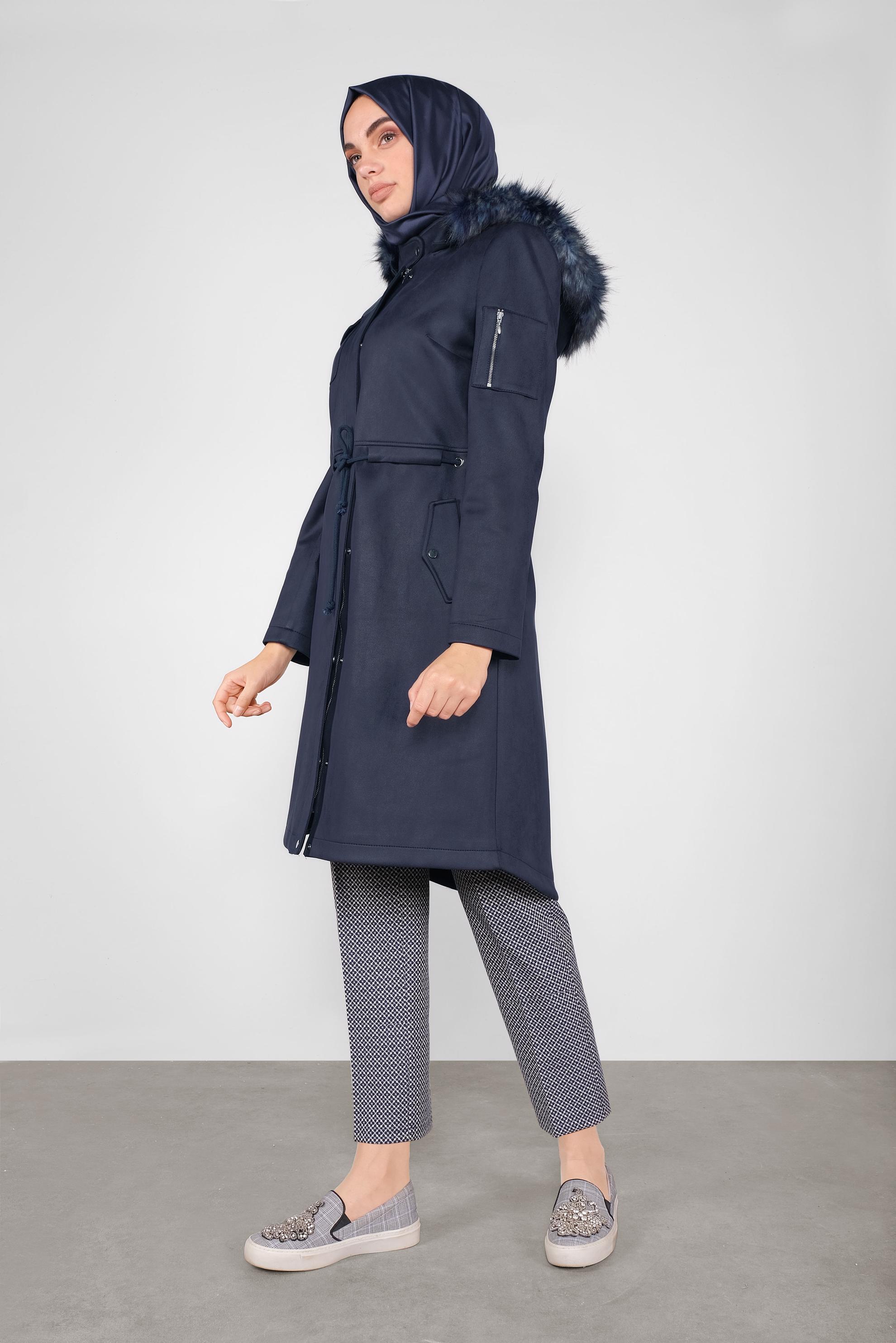 Vêtements hijab BLEU MARINE CABAN À CAPUCHE EN EFFET FOURRURE 90144 