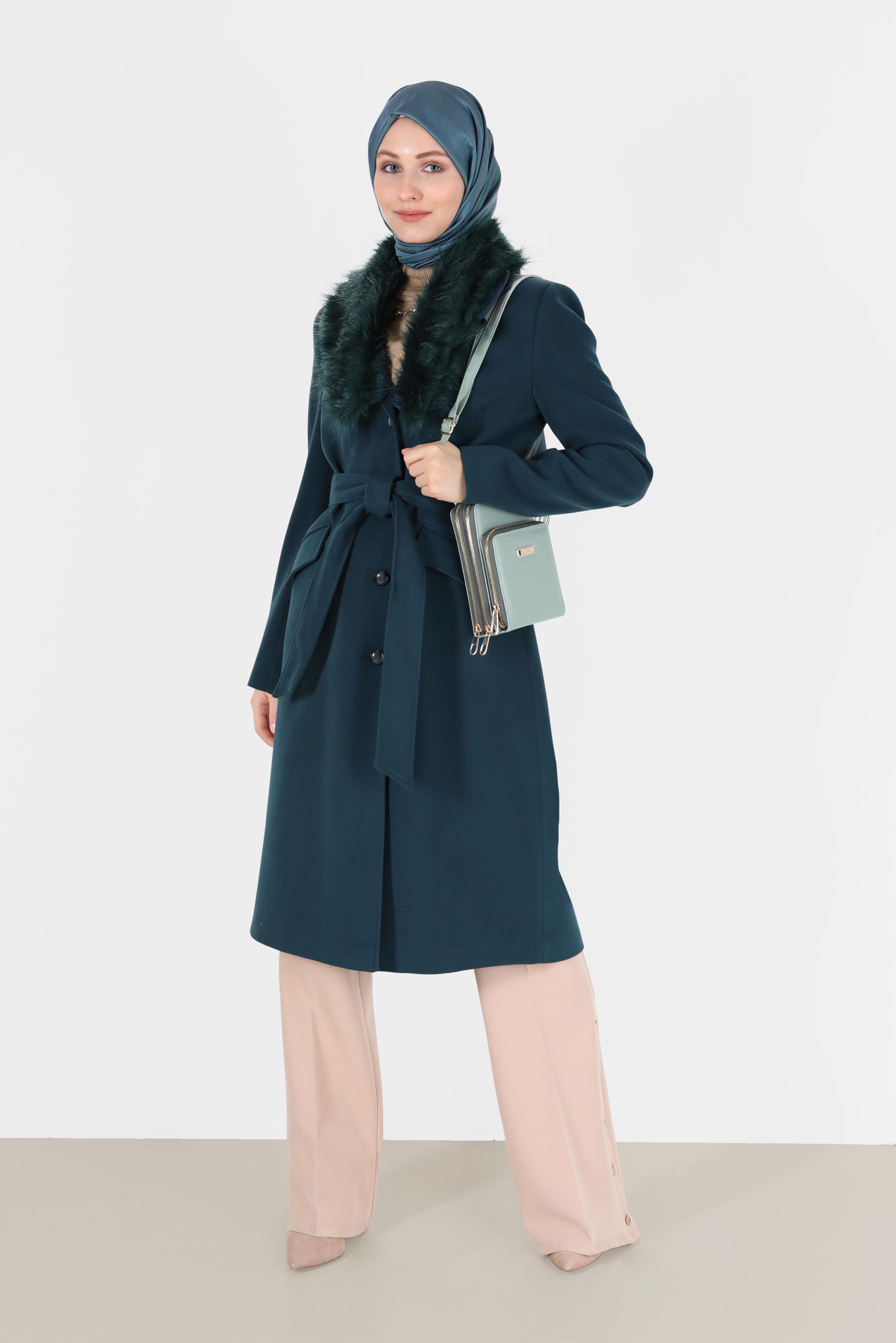 Vêtements hijab BLEU MANTEAU WALKER EN FAUSSE FOURRURE 90145