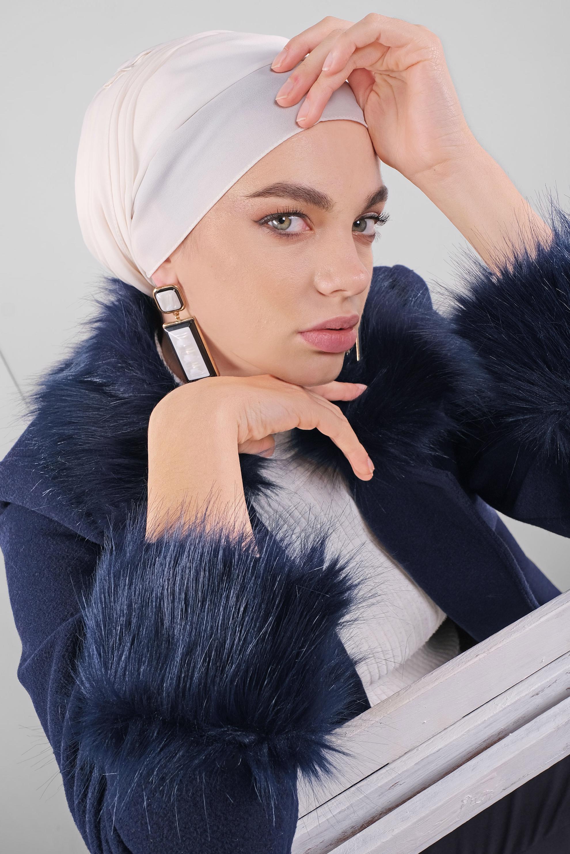 Hijab clothing NAVY BLUE FUR DETAILED COAT 90164 