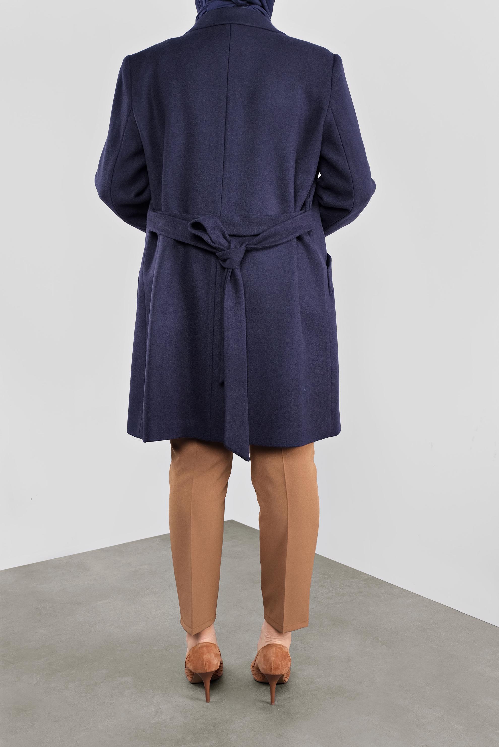 Tesettür giyim LACİVERT KRUVAZE YAKA KAŞE KABAN 90166 