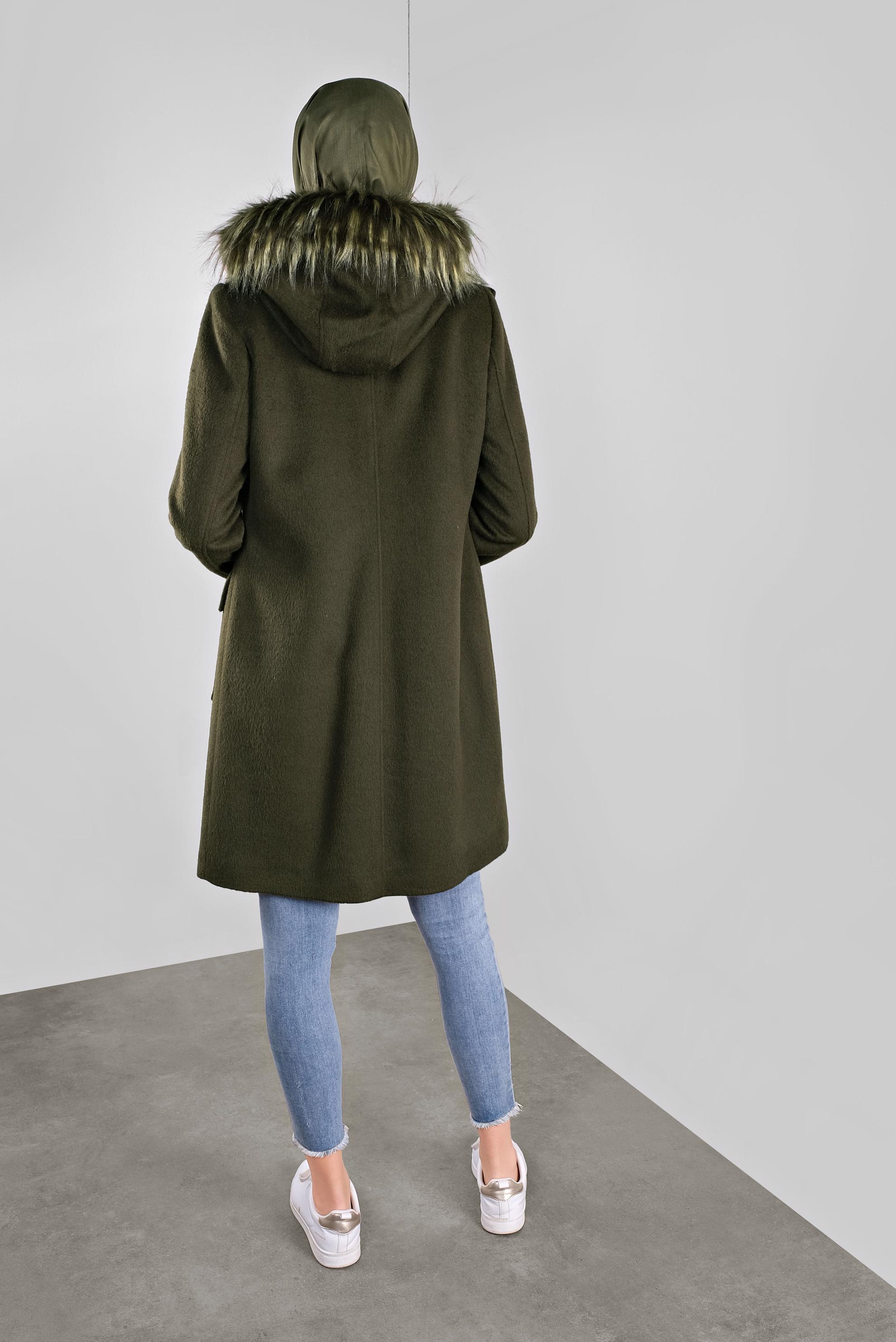 Tesettür giyim HAKİ KAPÜŞONU KÜRKLÜ YÜN KABAN 90176