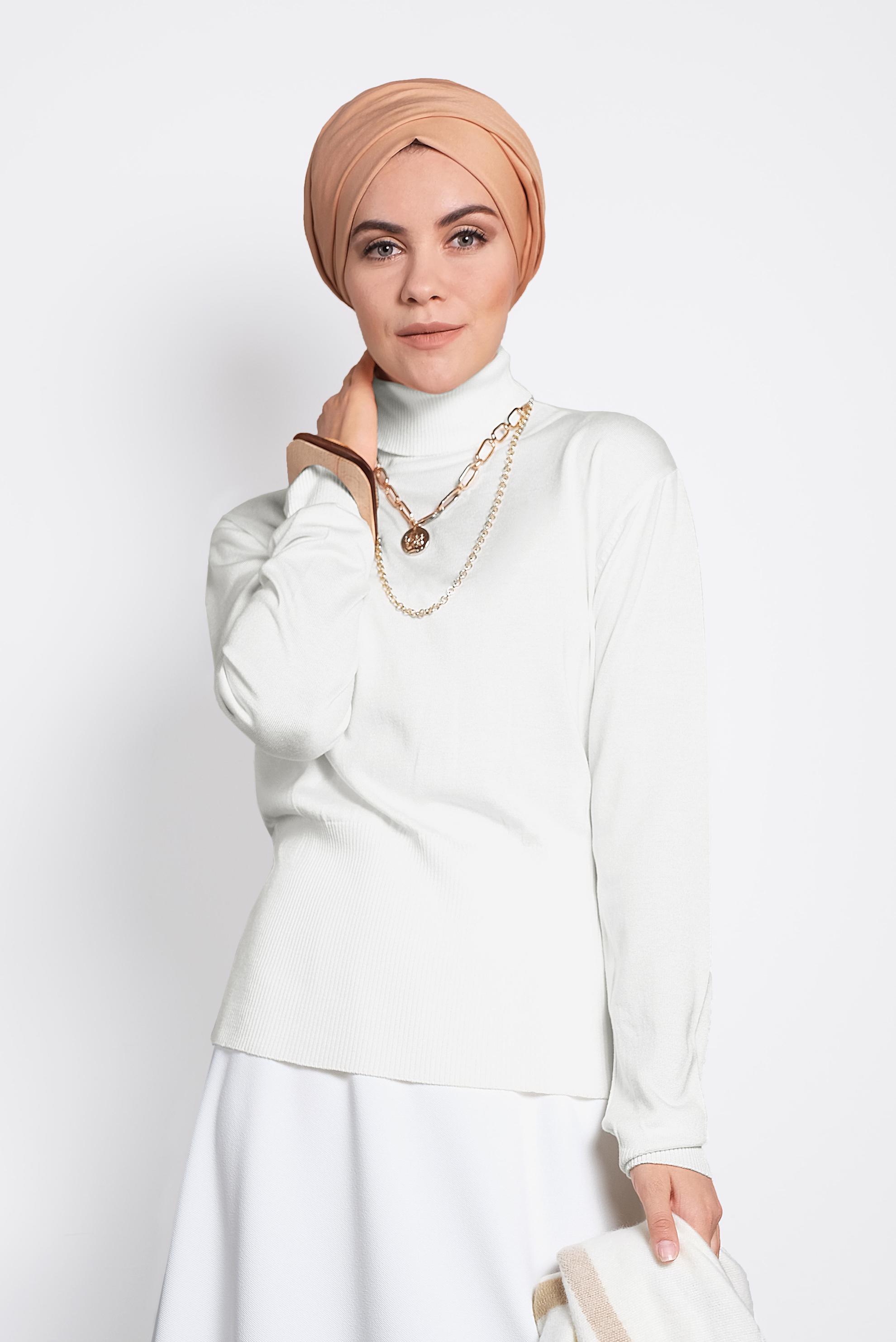 Tesettür giyim BEYAZ BALIKÇI YAKA TRİKO KAZAK 40042