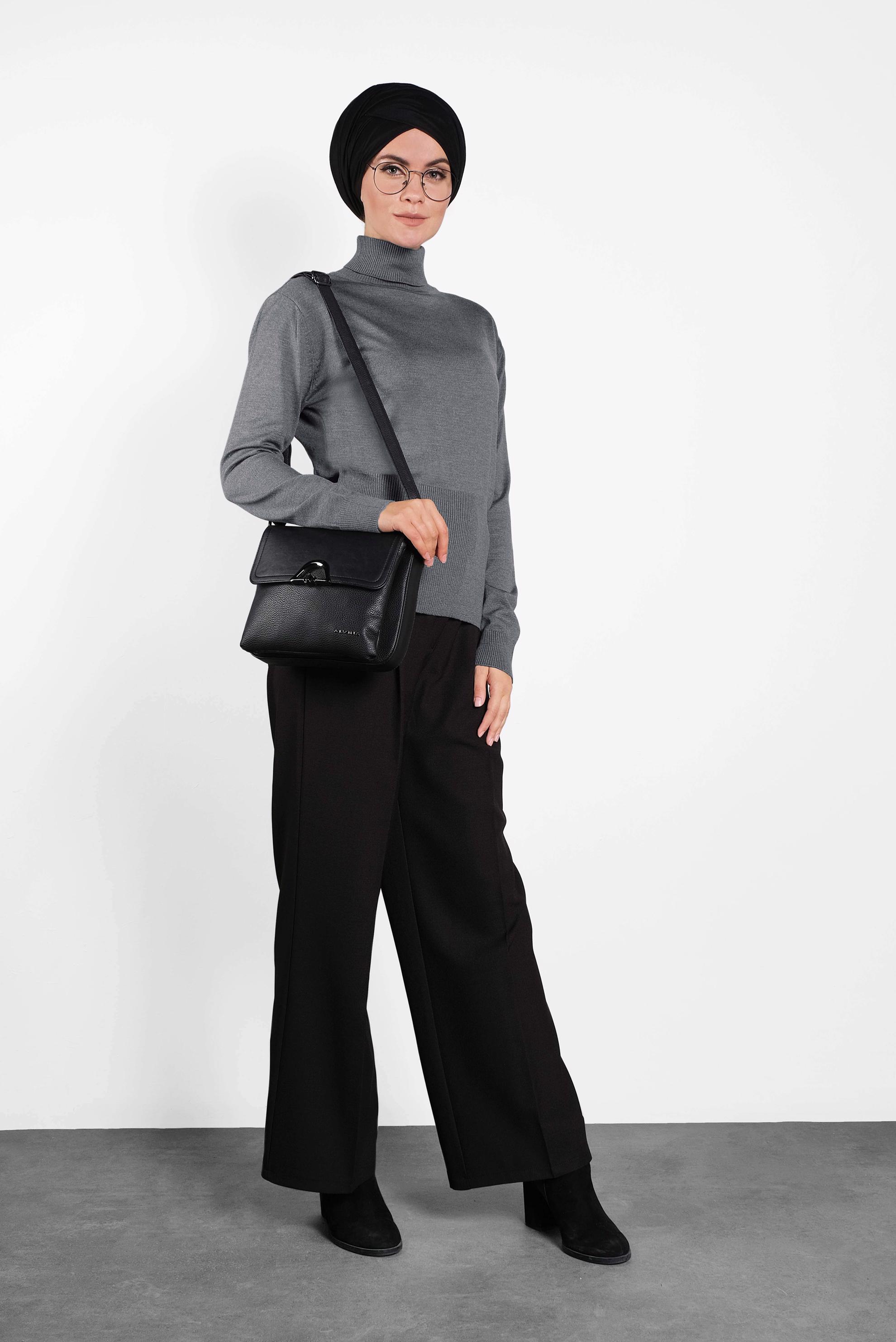 Tesettür giyim GRİ BALIKÇI YAKA TRİKO KAZAK 40042