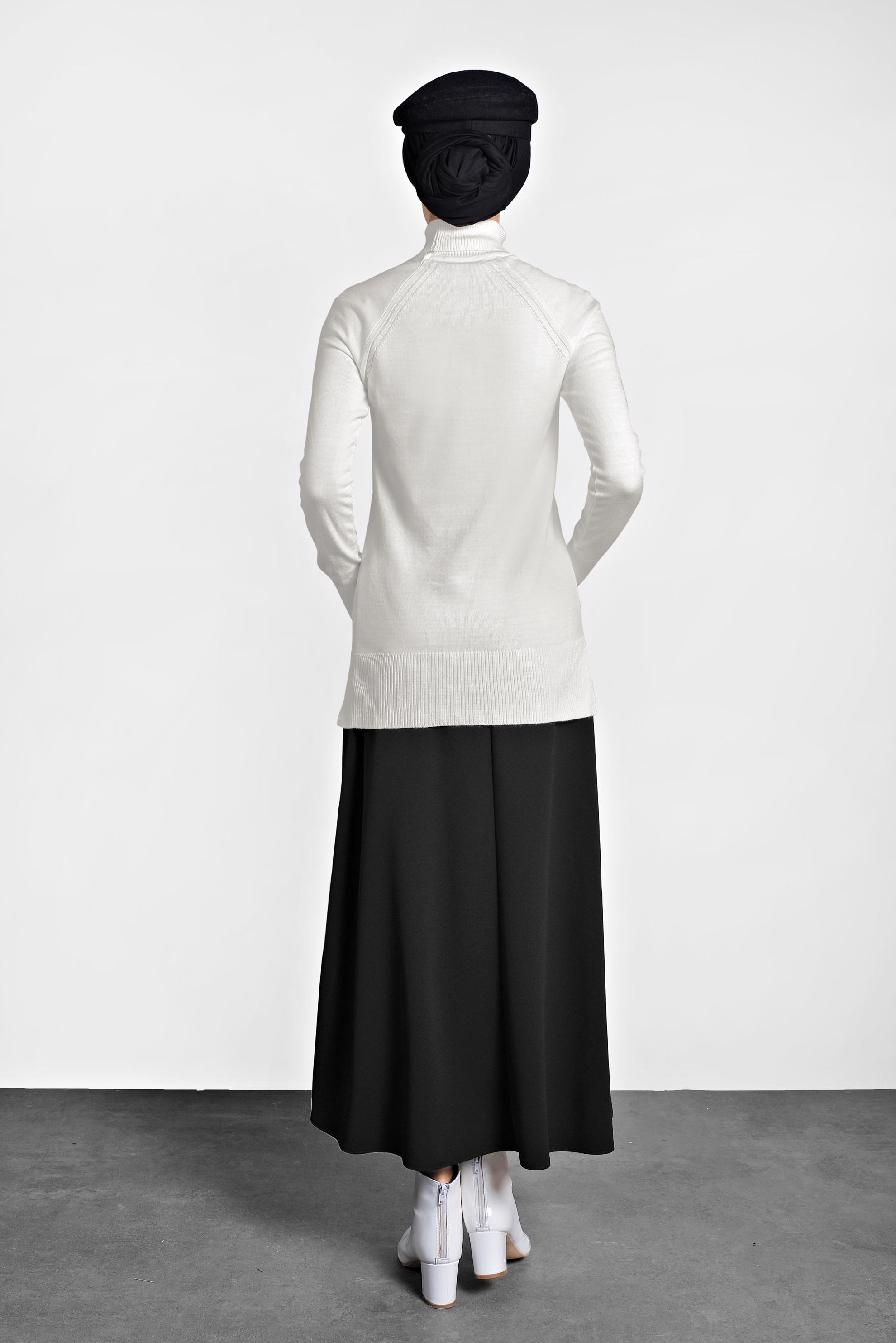 Tesettür giyim BEYAZ BALIKÇI YAKA TRİKO KAZAK 40070 