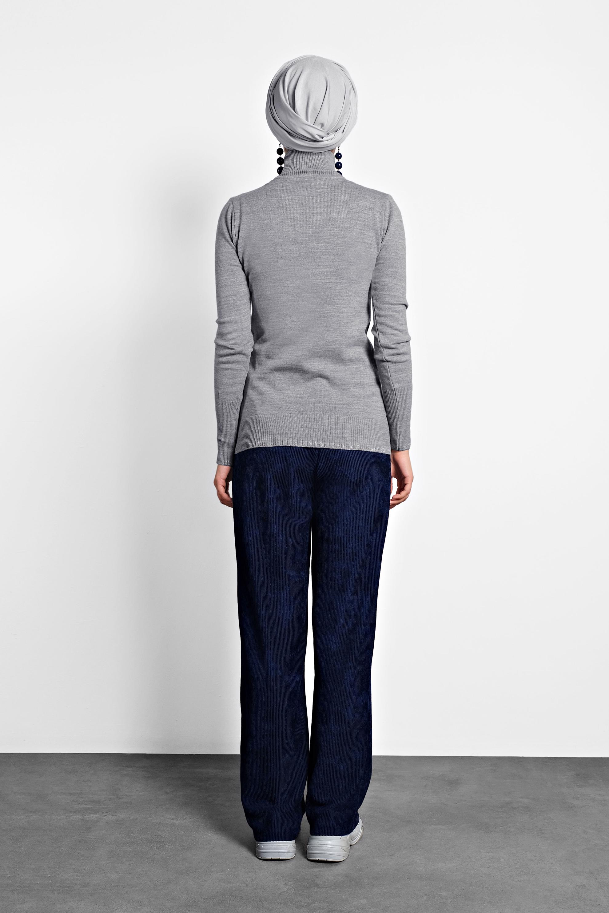 Tesettür giyim GRİ BALIKÇI YAKA TRİKO KAZAK 40073