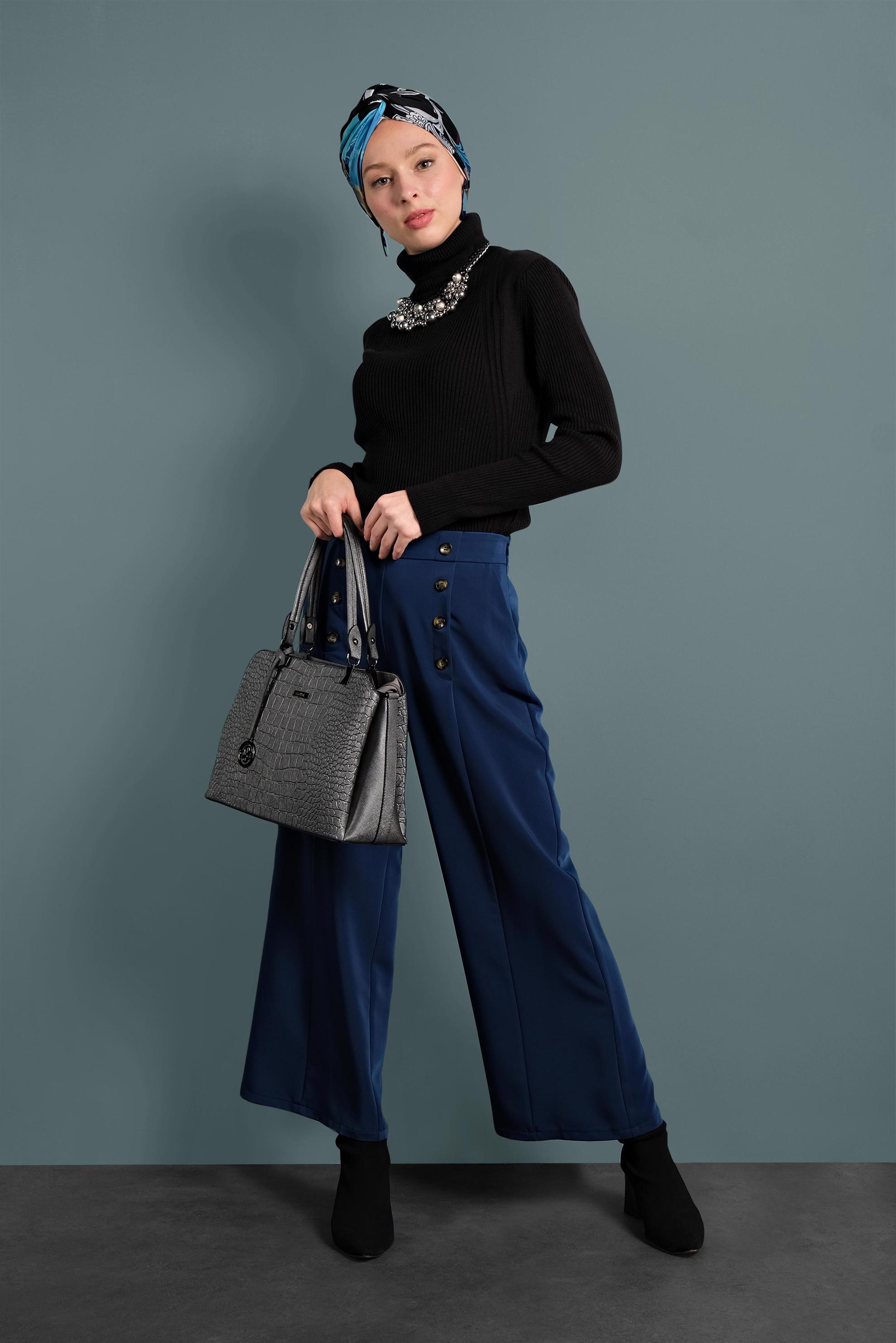 Tesettür giyim SİYAH BOĞAZLI TRİKO KAZAK 40278