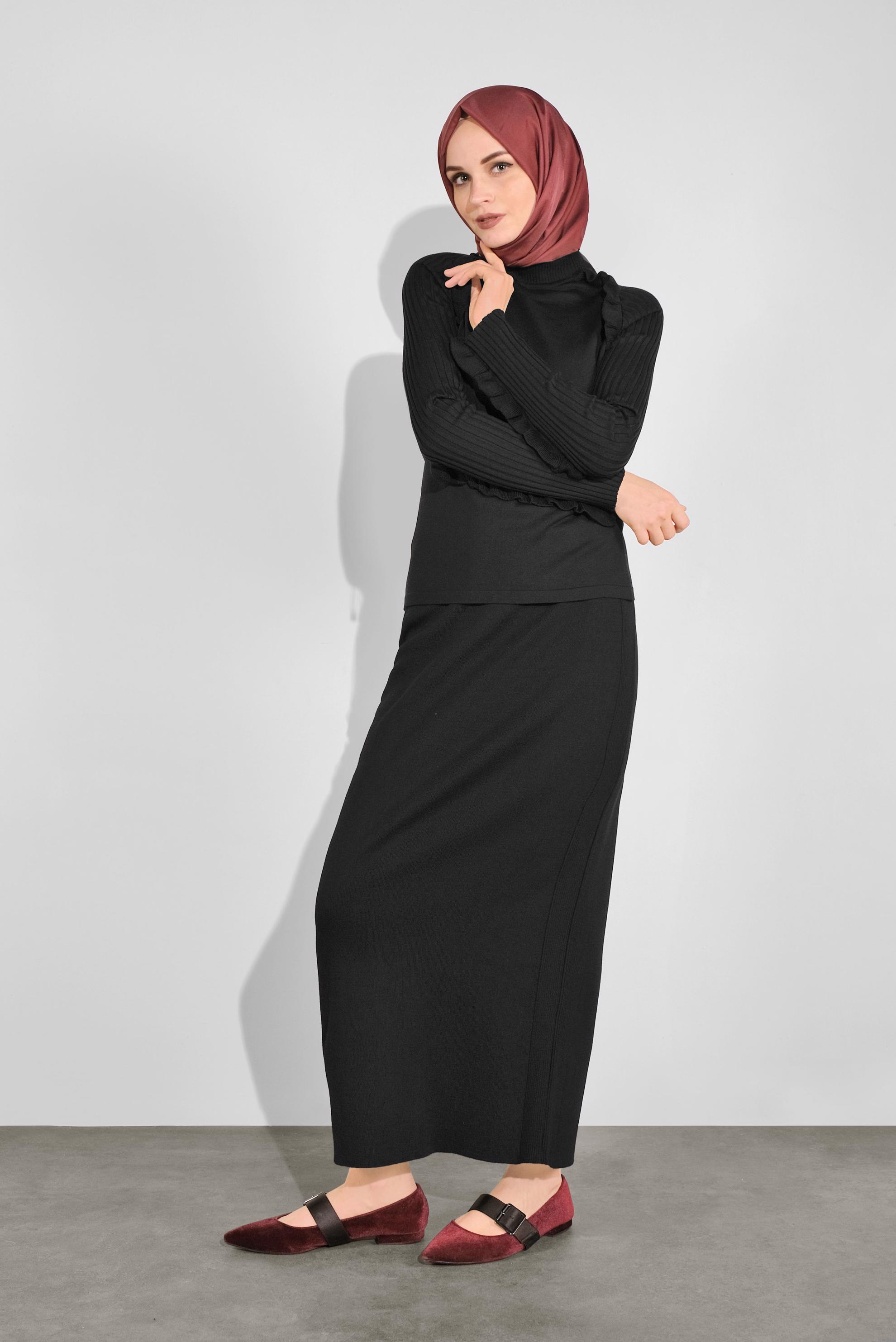 Hijab clothing BLACK RUFFLED KNITWEAR 41022 