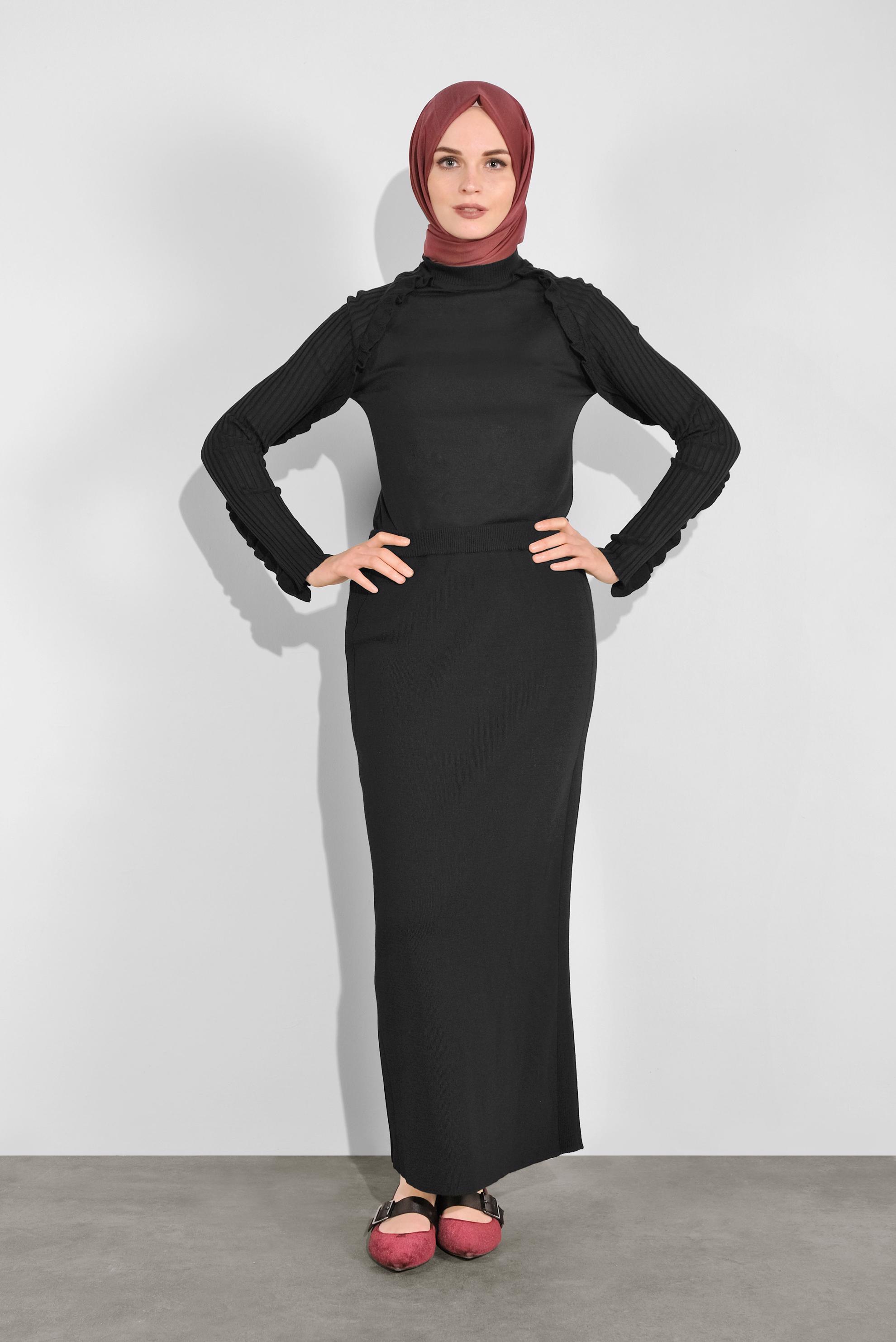 Hijab clothing BLACK RUFFLED KNITWEAR 41022 