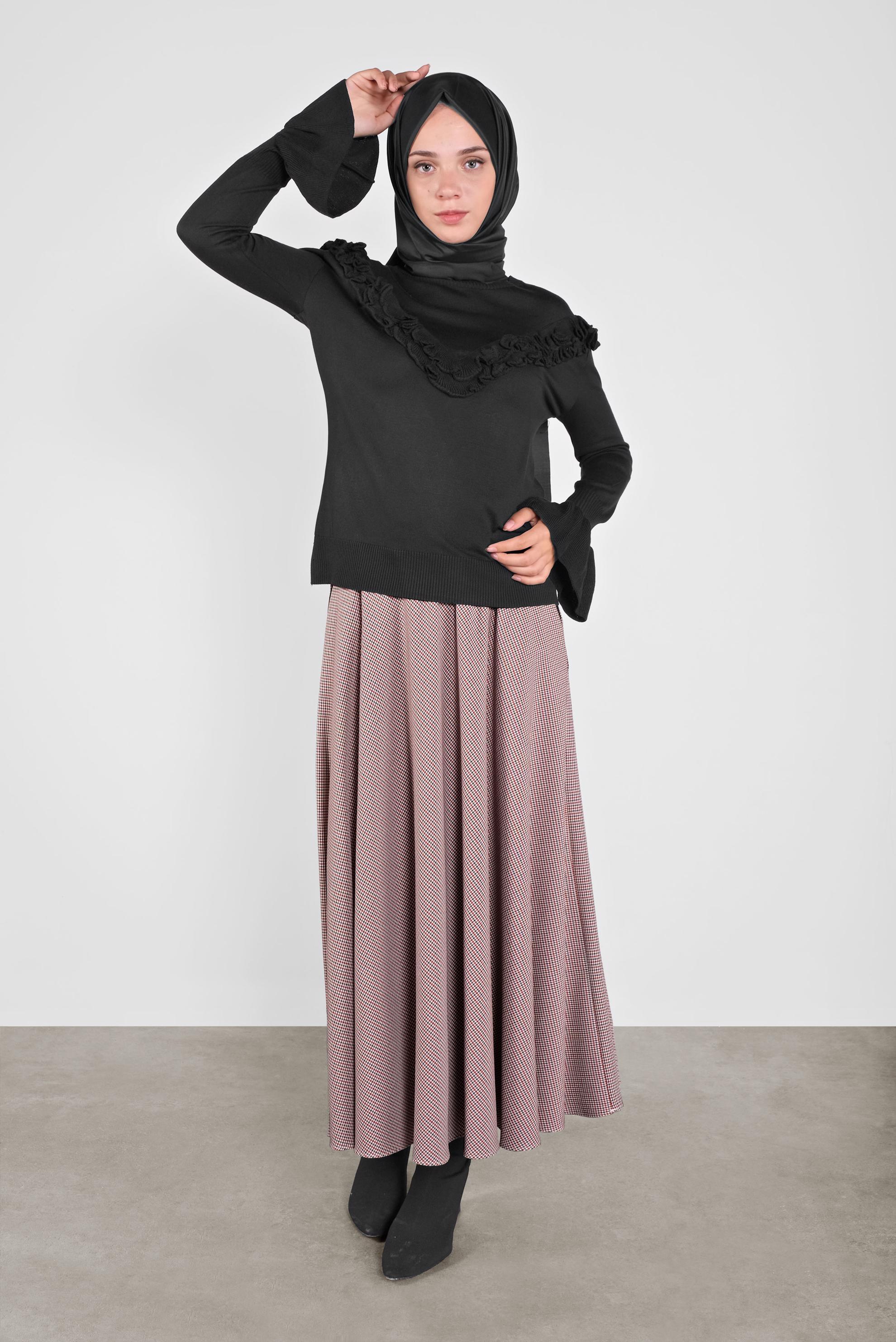 Hijab clothing BLACK RUFFLED KNIT SWEATER 41025 