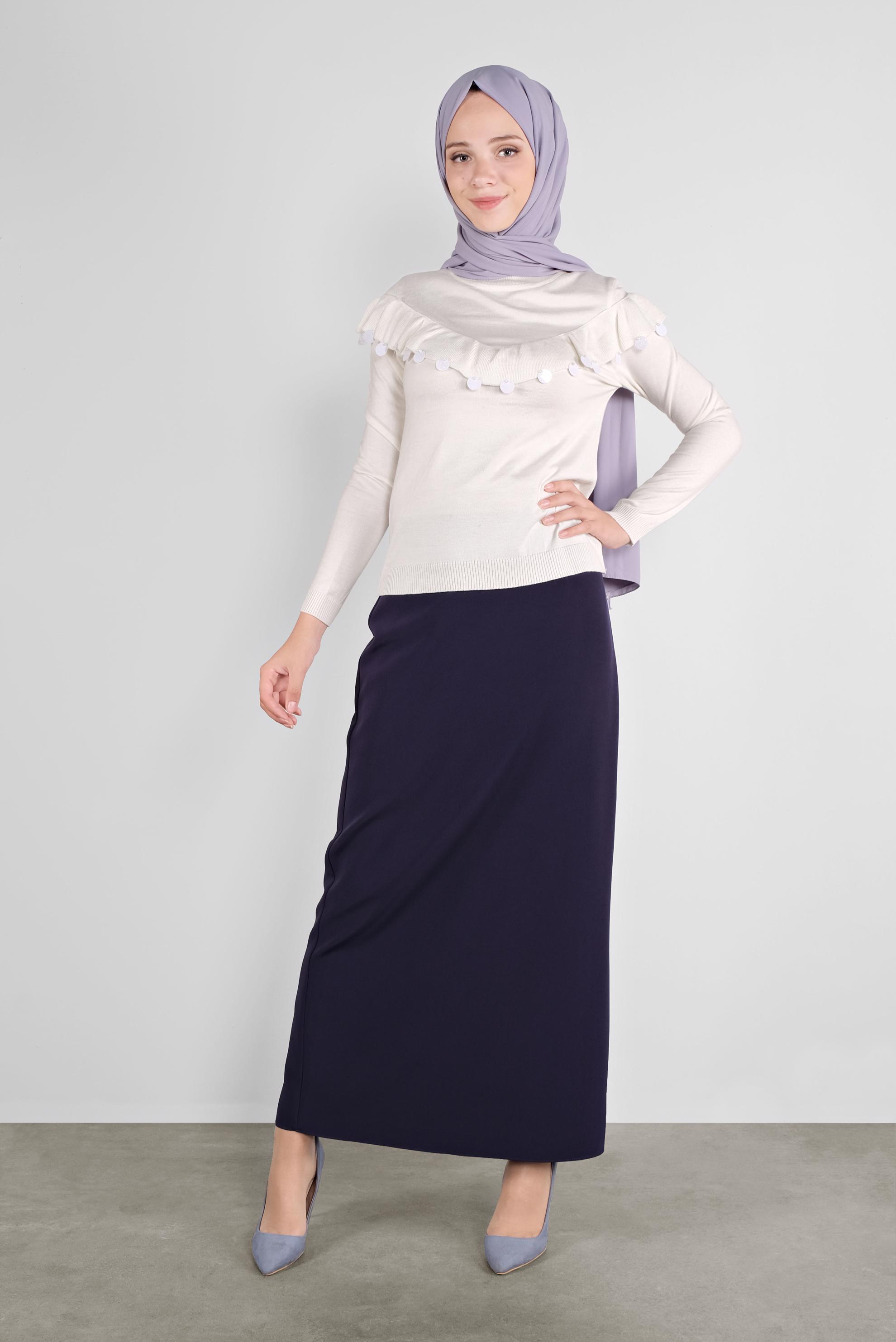 Tesettür giyim BEYAZ PULLU FIRFIRLI TRİKO KAZAK 41026 