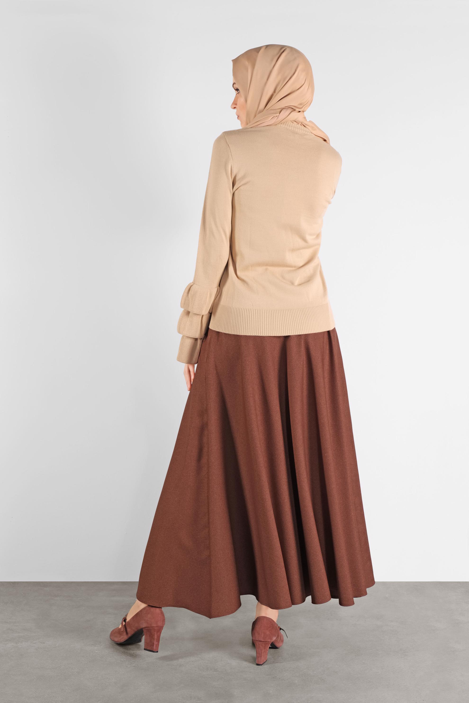 Hijab clothing BEIGE RUFFLED KNIT SWEATER 41086