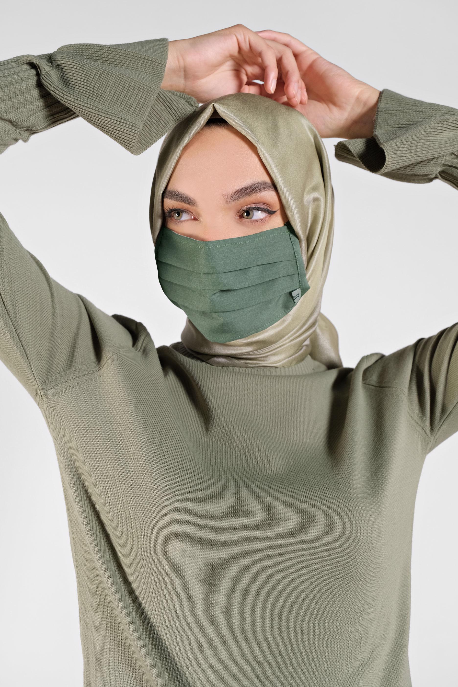 Vêtements hijab VERT ALVINA MASQUE EN COTON À LAVABLE 8000 
