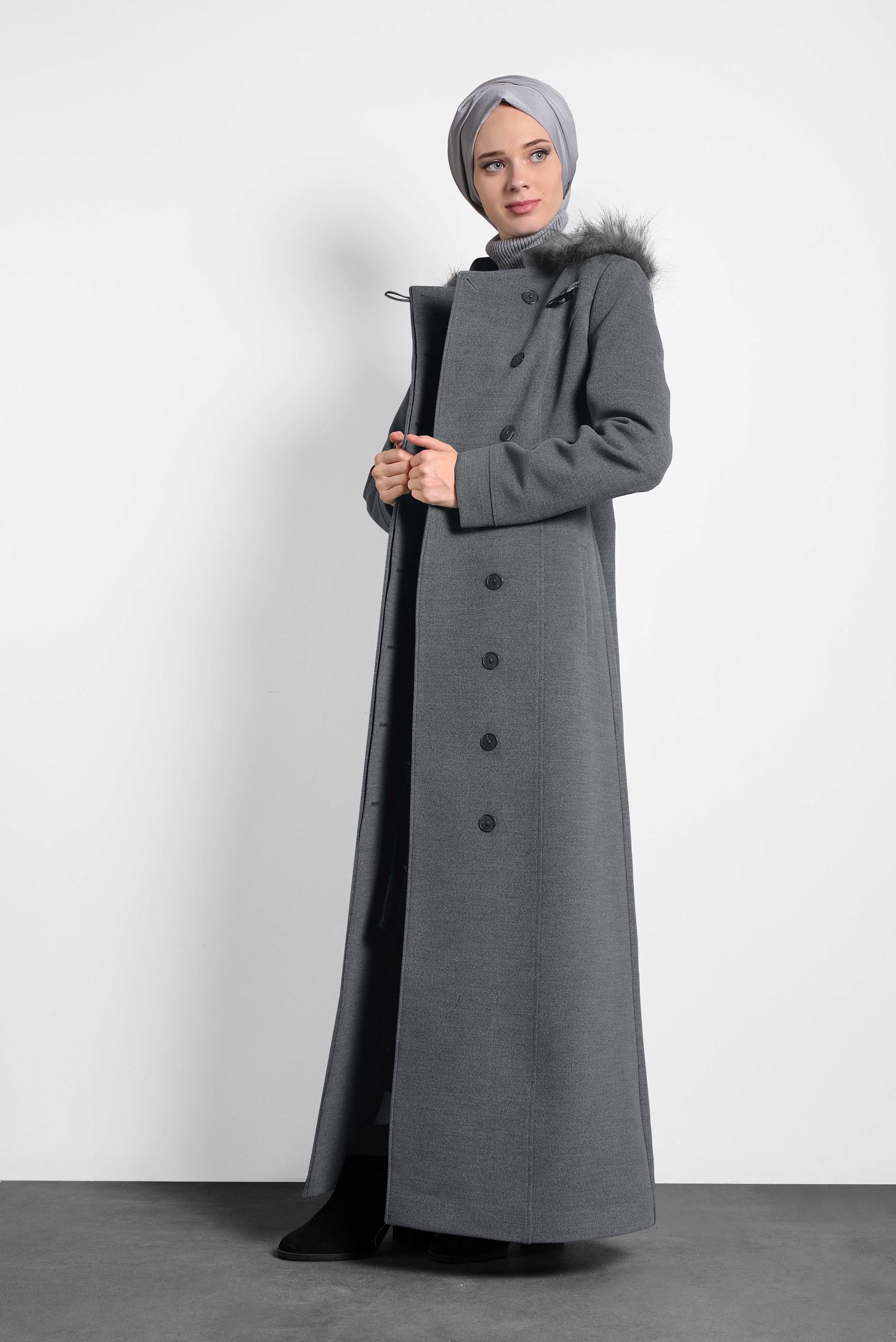 Tesettür giyim GRİ DÜĞMELİ KAPÜŞONLU MANTO 90030
