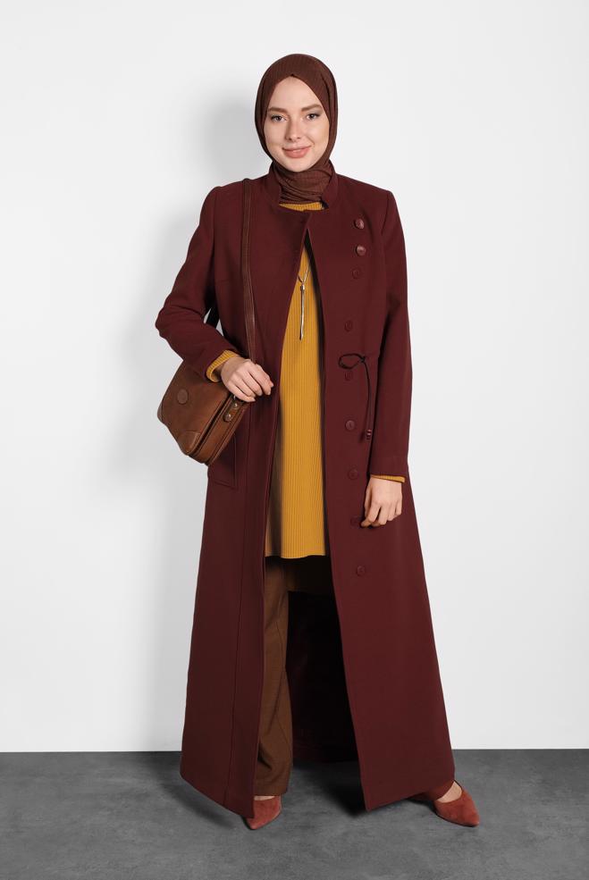 Vêtements hijab ROUGE BORDEAUX MANTEAU À COL MAO À BOUTONNÉ 90039 - ALVİNA