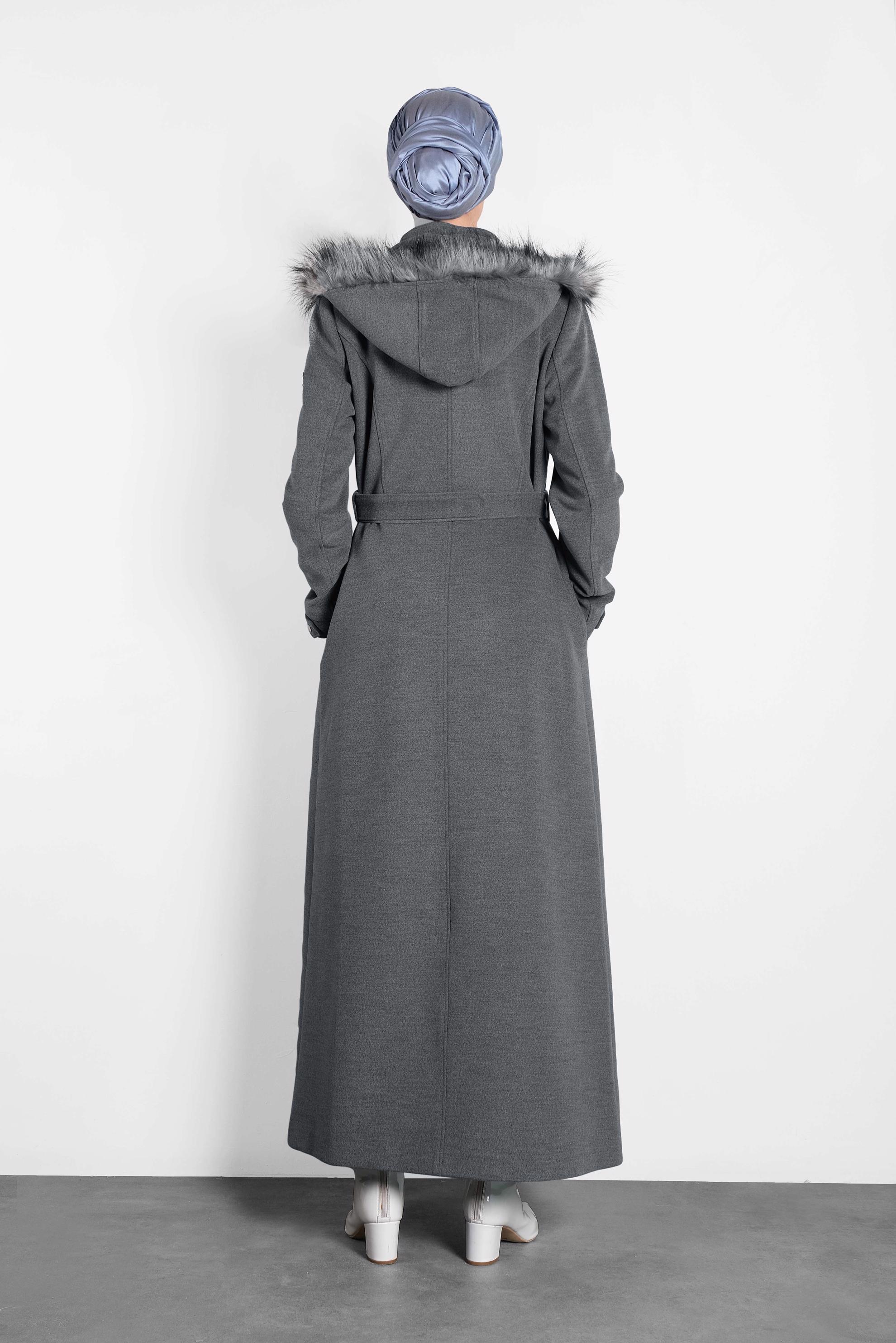 Tesettür giyim GRİ KEMERLİ KAŞE MANTO 90040