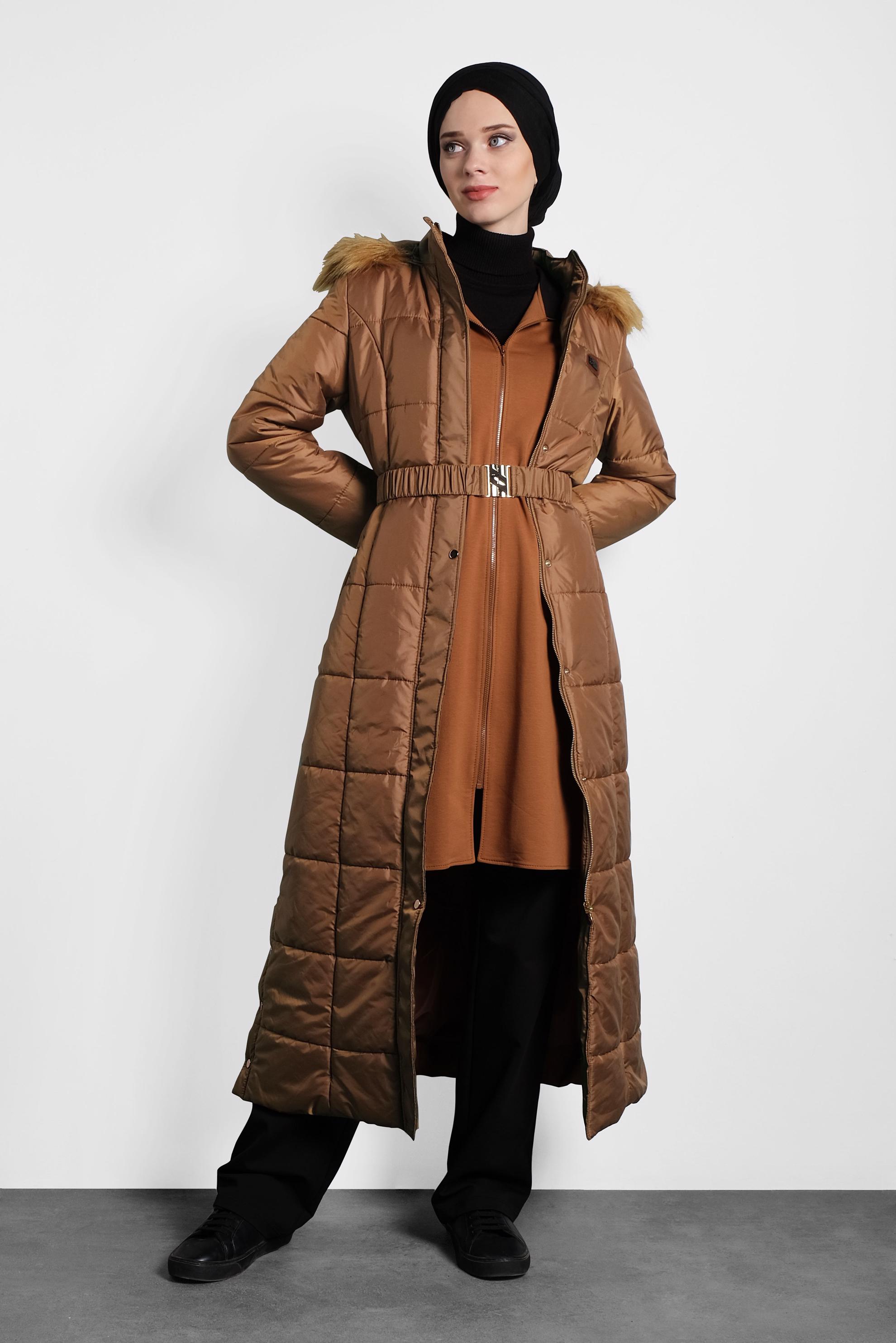 Tesettür giyim TABA FERMUARLI ŞİŞME KABAN 90057