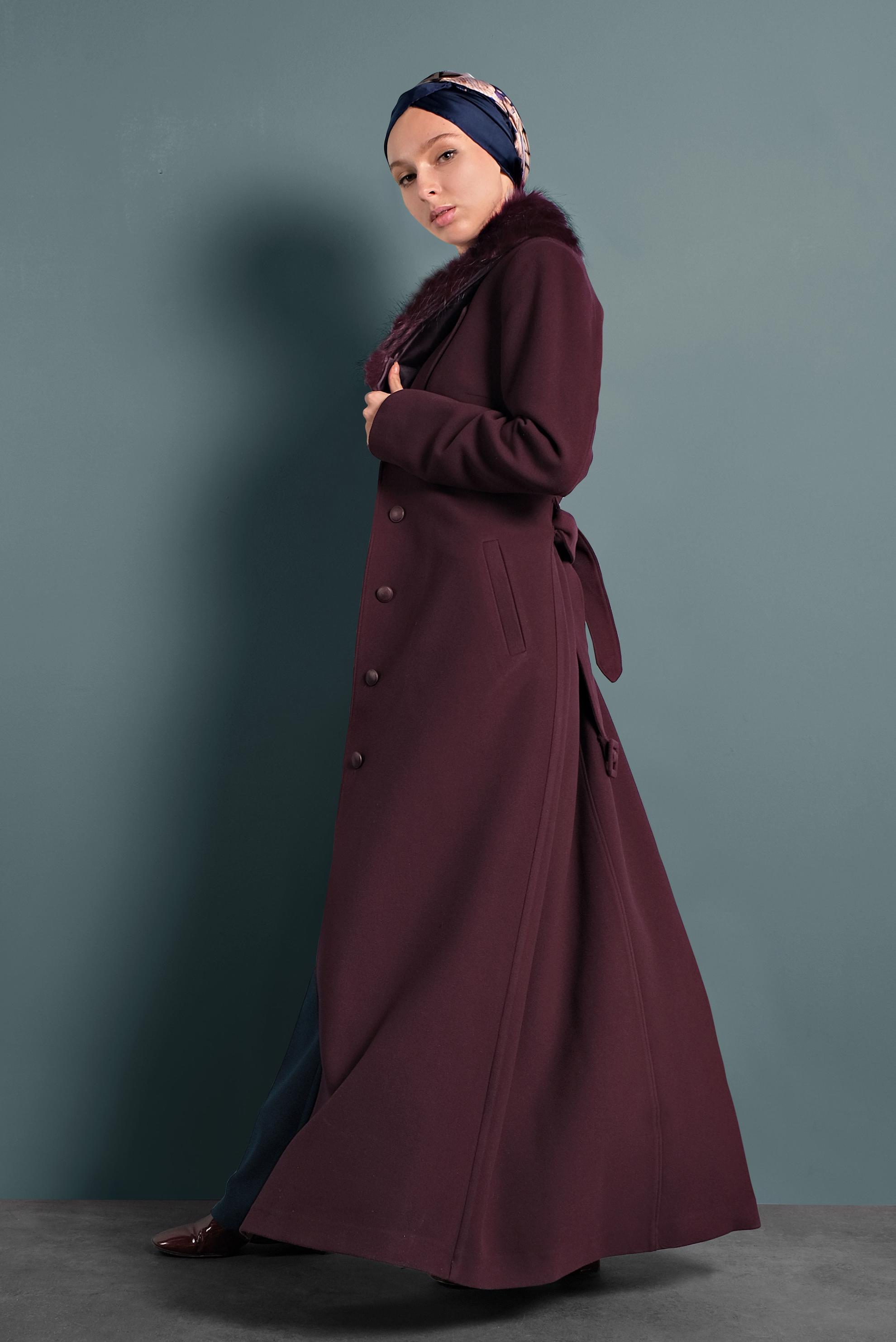 Tesettür giyim MÜRDÜM KUŞAKLI DÜĞMELİ MANTO 90061 