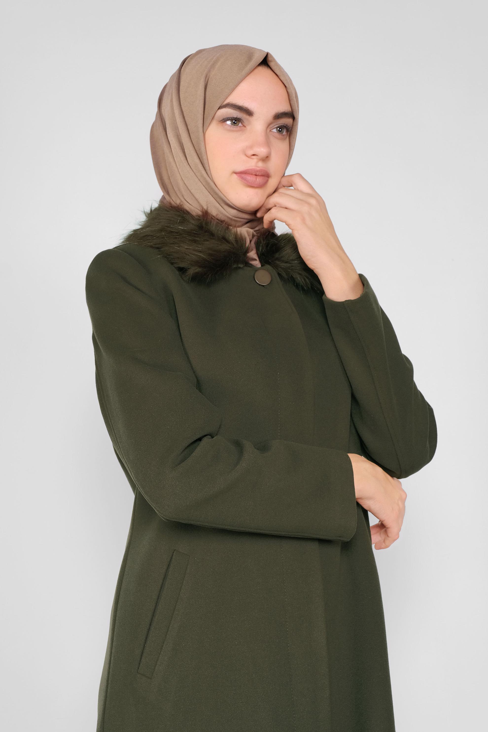 Tesettür giyim HAKİ DÜĞMELİ MANTO 90062 