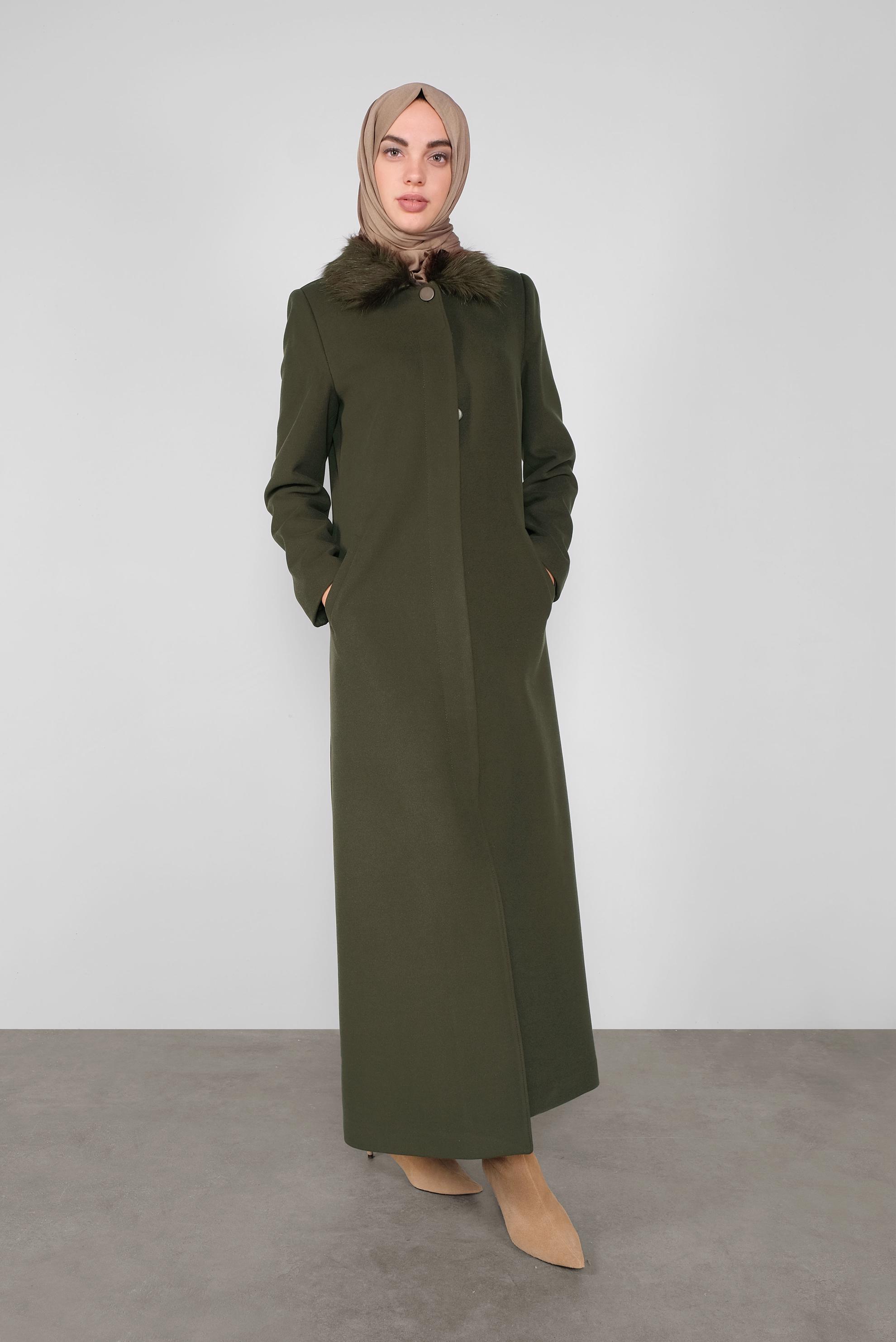 Tesettür giyim HAKİ DÜĞMELİ MANTO 90062 