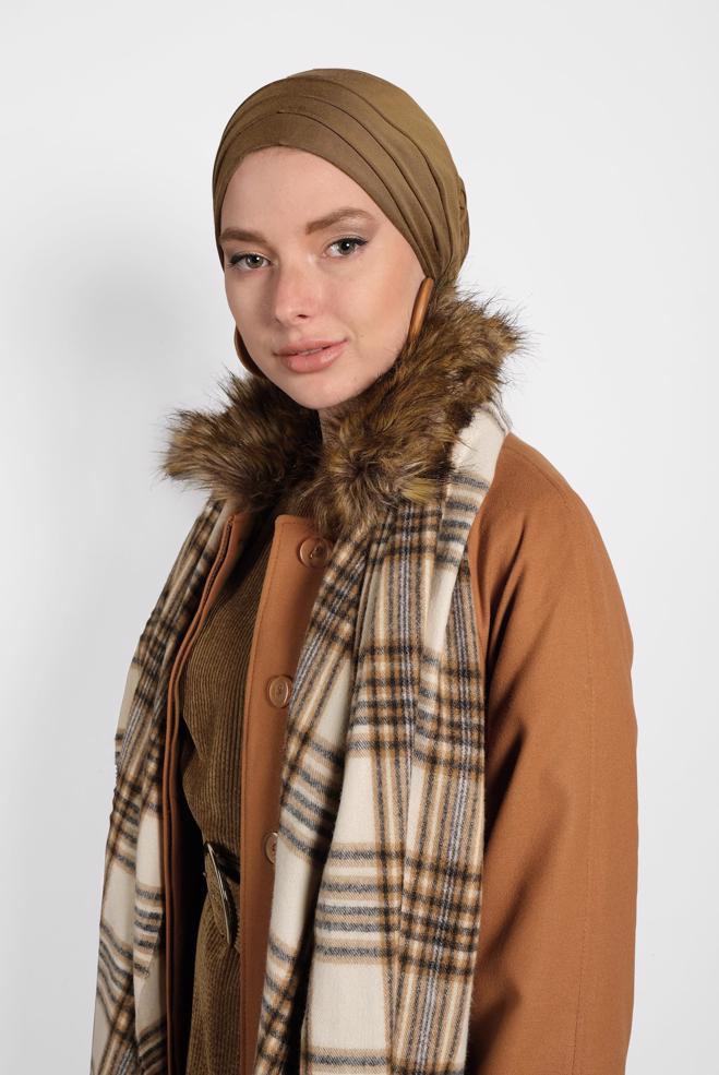 Vêtements hijab TABA MANTEAU À COL EN FOURRURE AVEC CEINTURE 90077 - ALVİNA