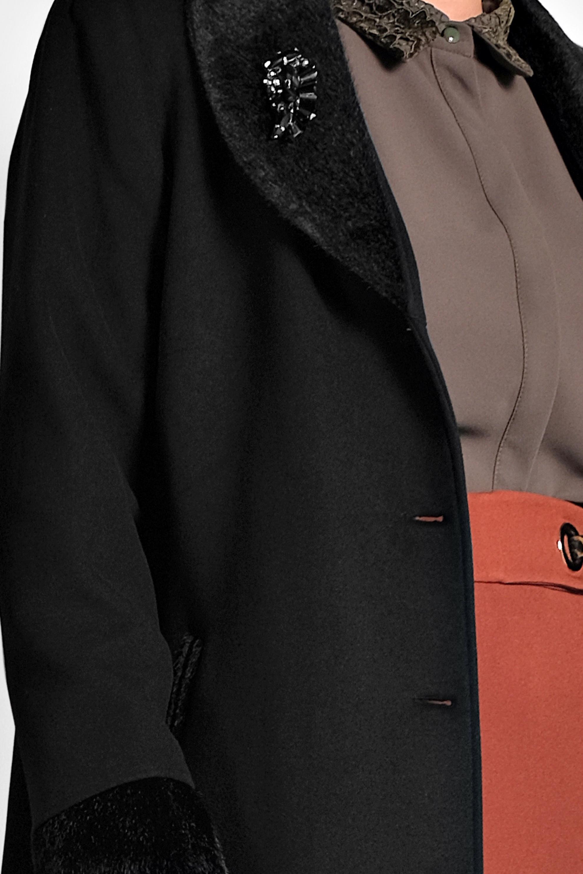 Tesettür giyim SİYAH DÜĞMELİ MANTO 90081 