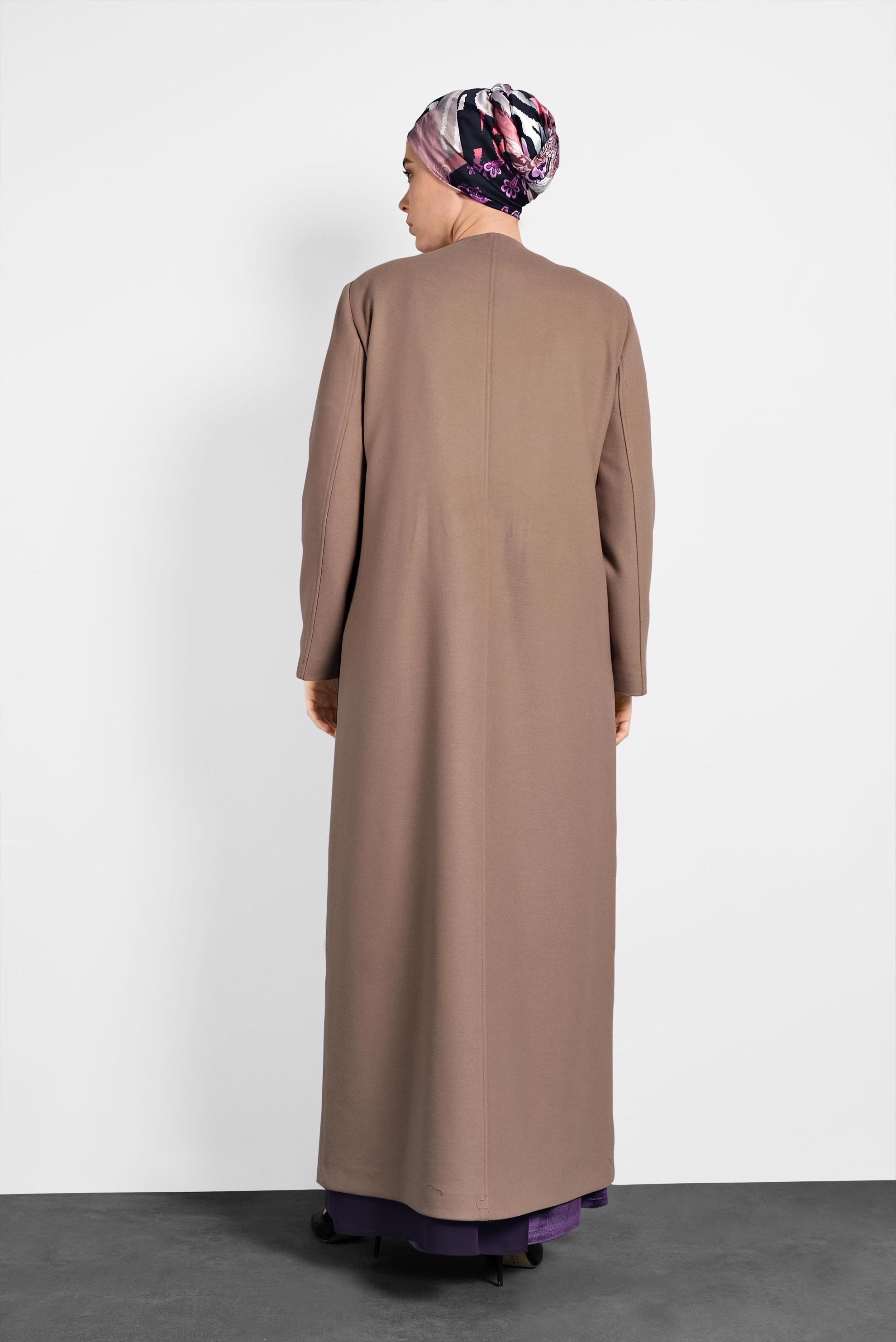 Vêtements hijab BRUN MANTEAU À COL ROND 90082