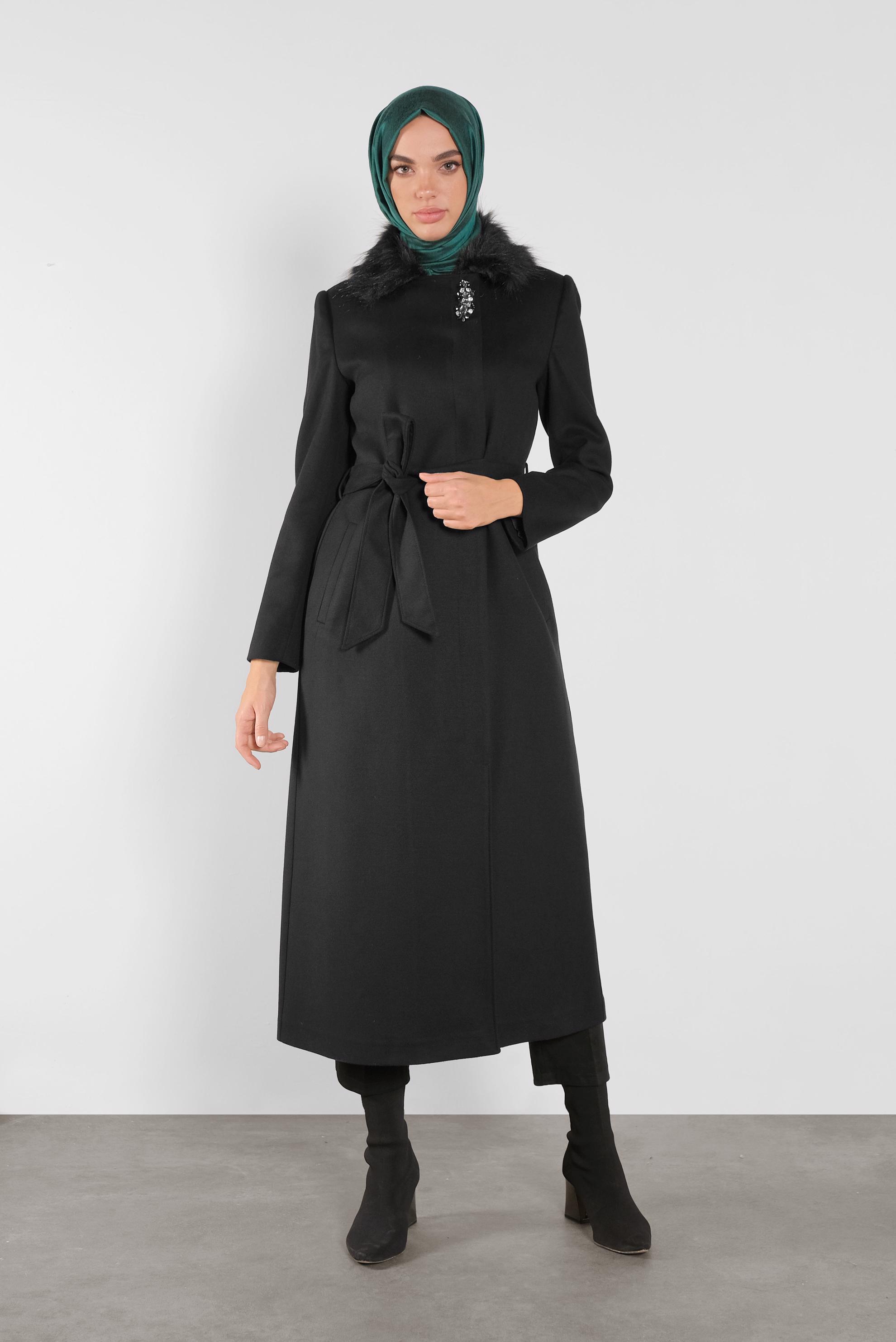 Vêtements hijab NOIR MANTEAU CEINTURÉ DÉTAIL FAUSSE FOURRURE 90103