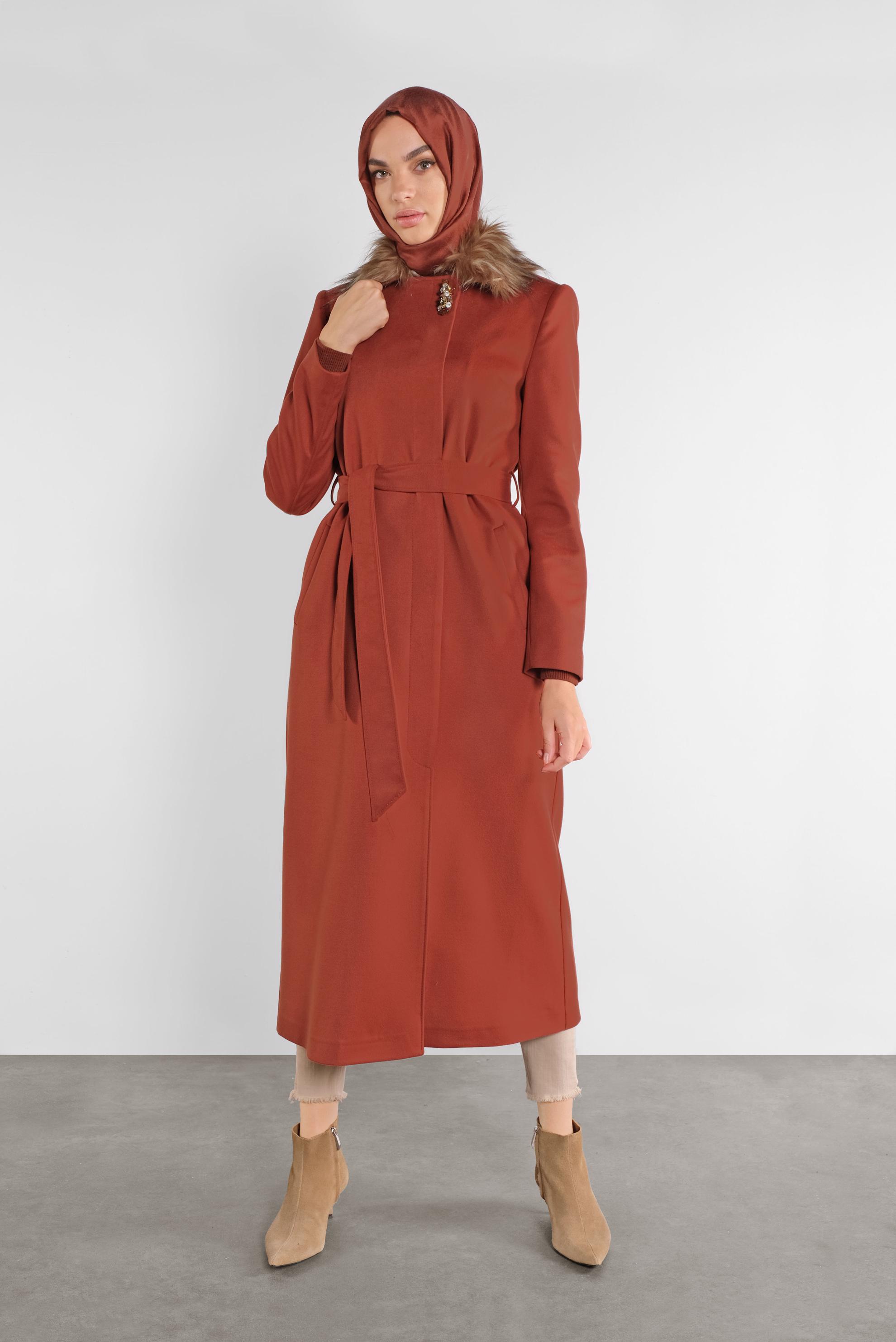 Vêtements hijab ORANGE MANTEAU CEINTURÉ DÉTAIL FAUSSE FOURRURE 90103