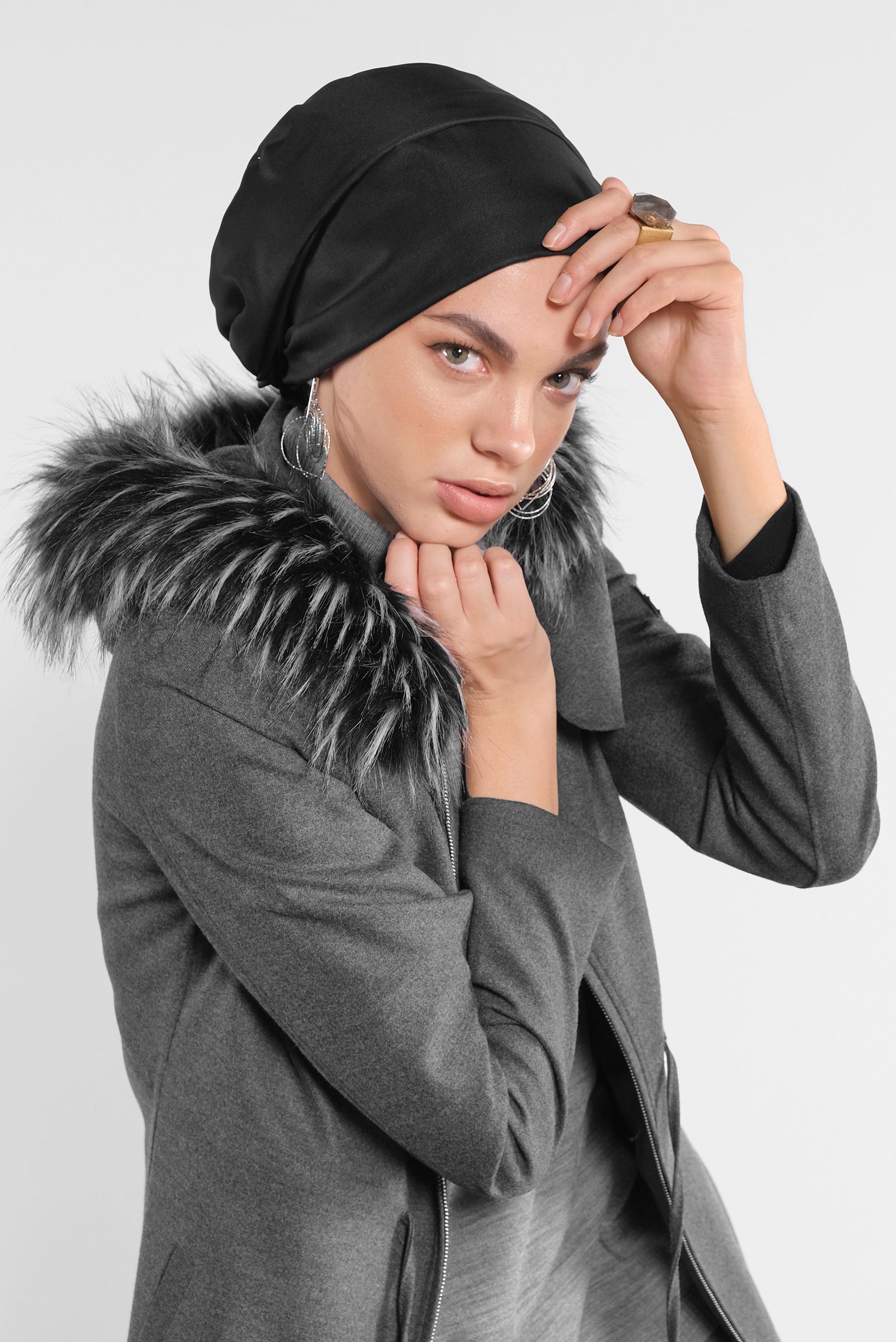 Vêtements hijab GRIS MANTEAU À CAPUCHE EN FOURRURE 90111 