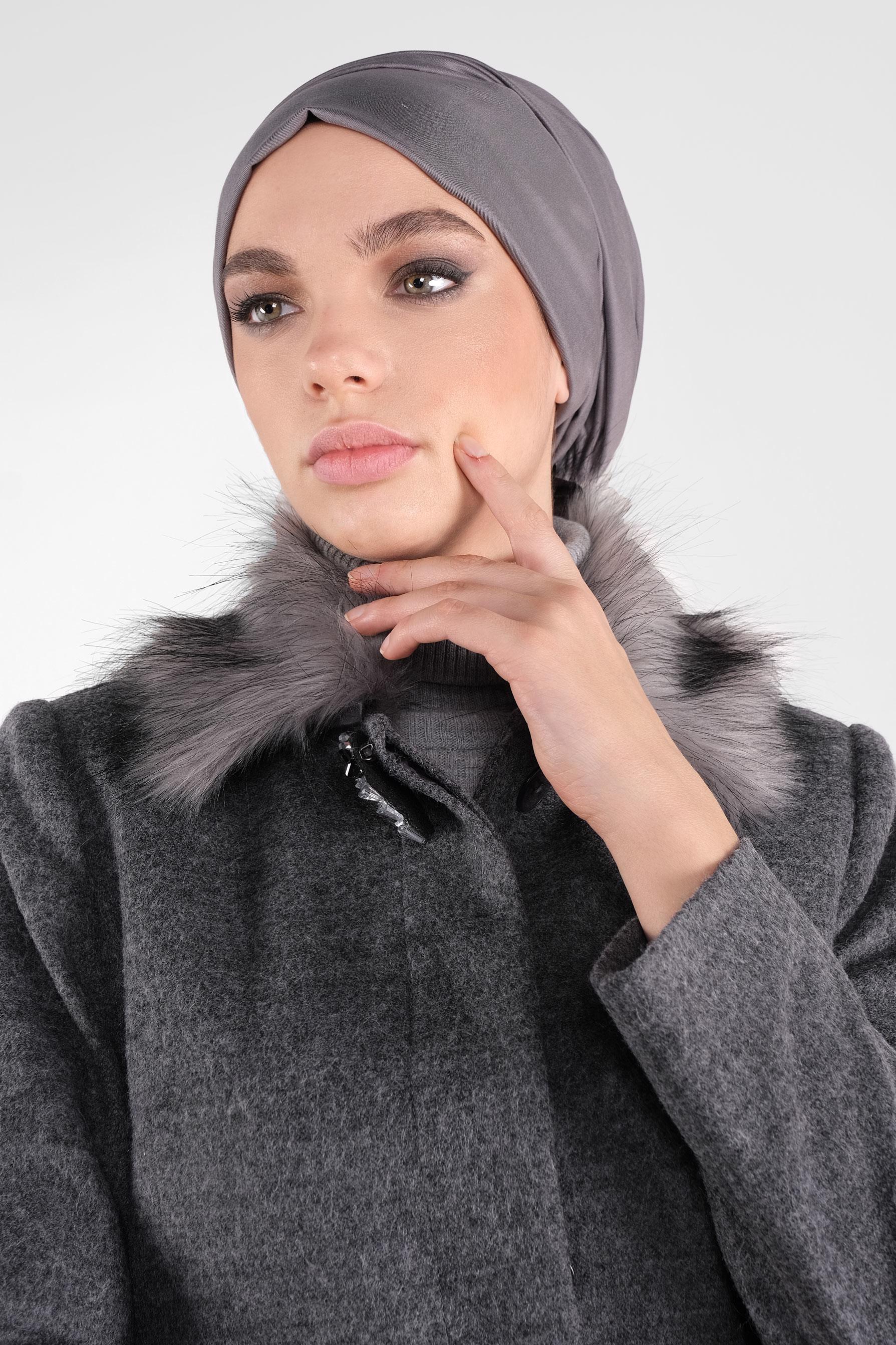 Vêtements hijab GRIS MANTEAU À BROCHE 90123 