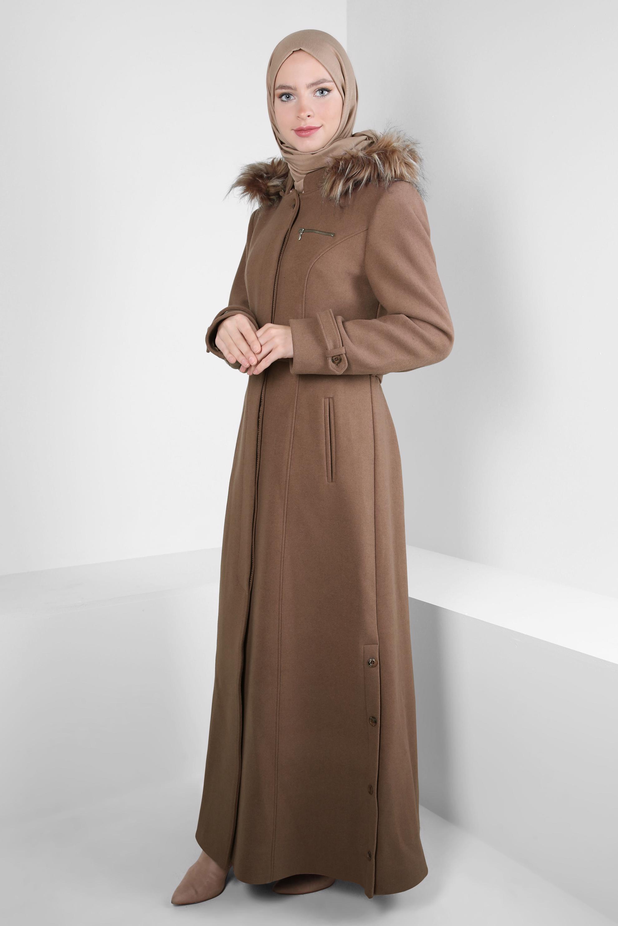 Tesettür giyim VİZON KAPÜŞONU KÜRKLÜ KAŞE MANTO 90160