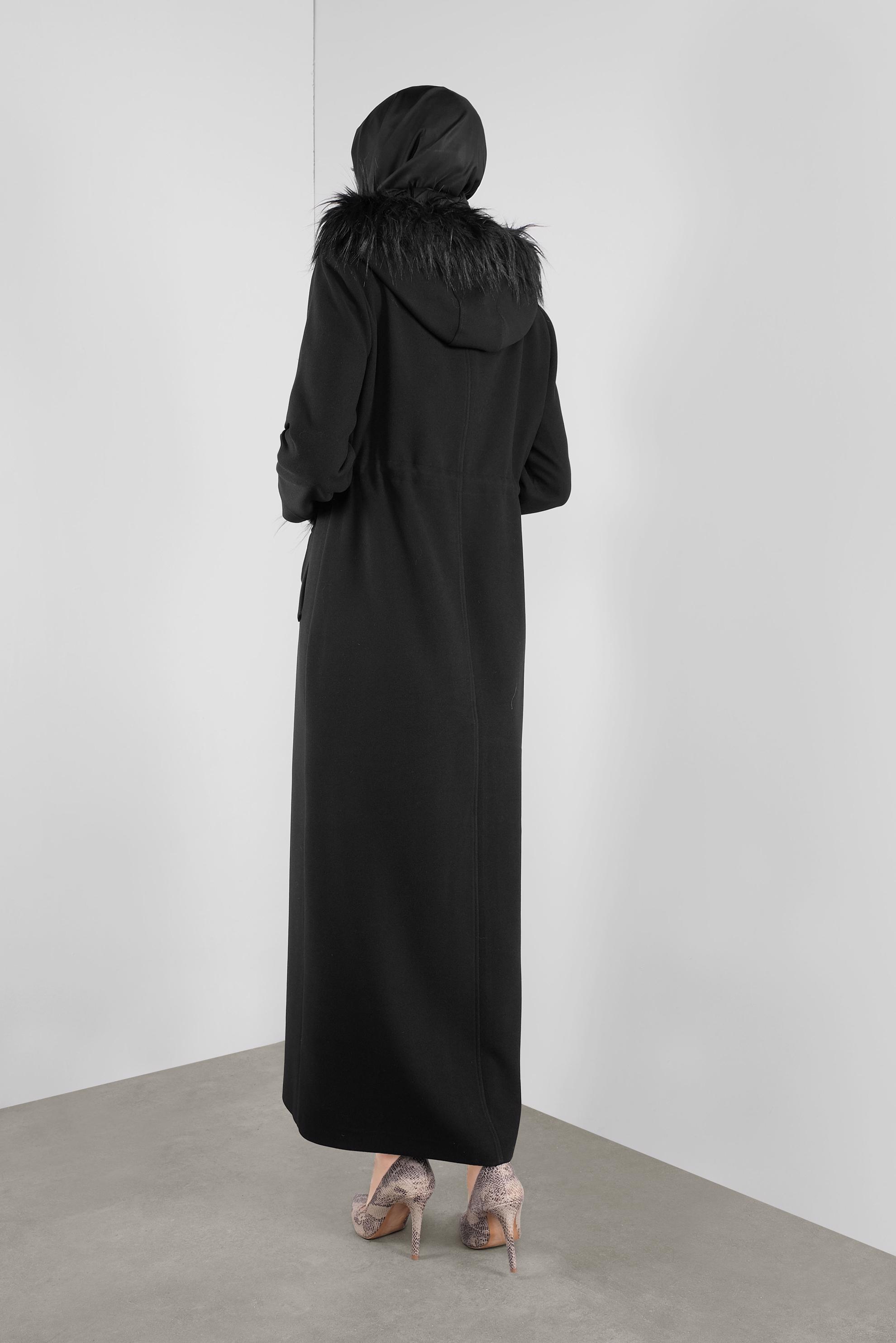 Tesettür giyim SİYAH KÜRK DETAYLI KAŞE MANTO 90161 